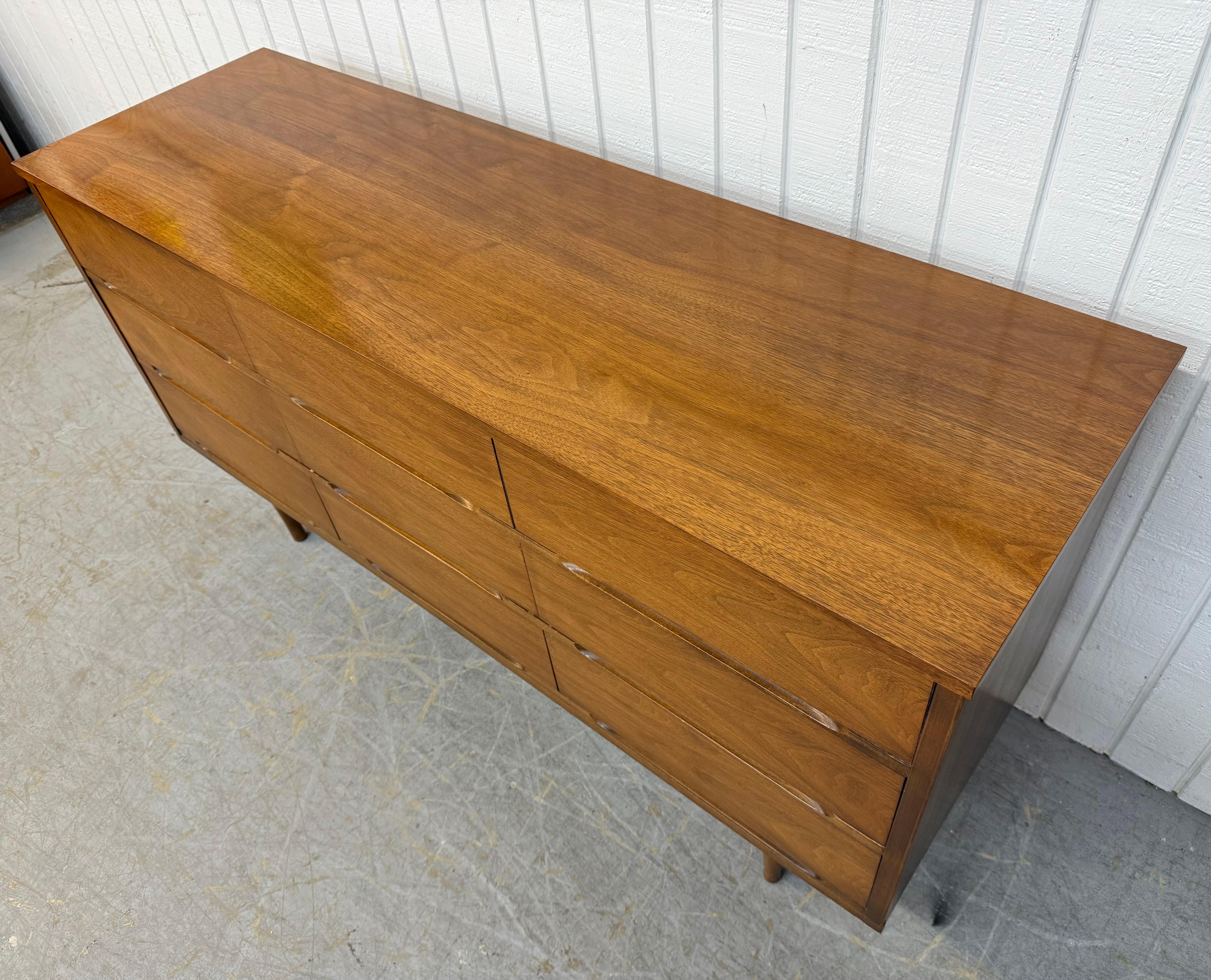 Wood Mid-Century Modern 9-Drawer Walnut Dresser For Sale