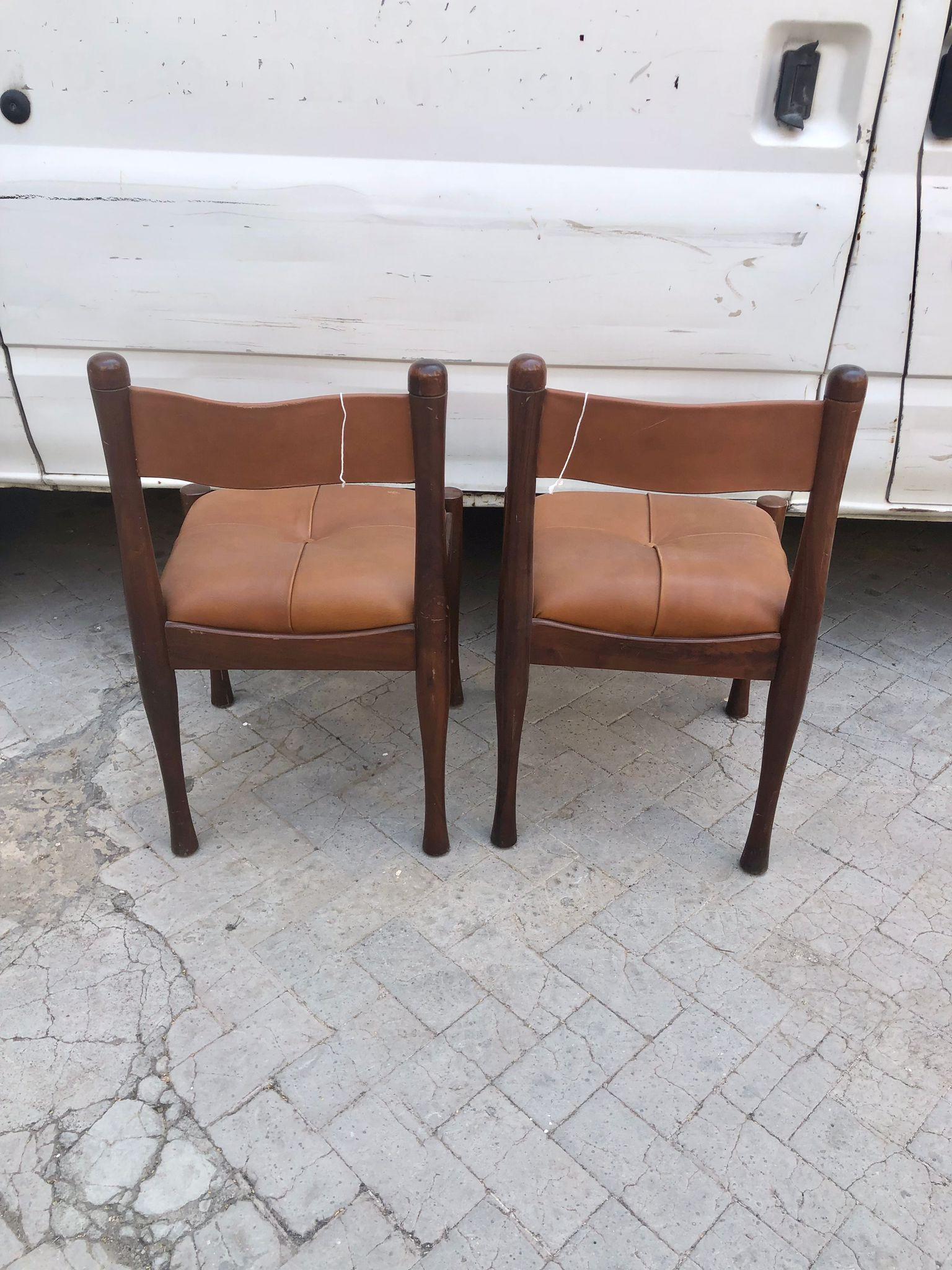 Mid Century Modern A Pair of Dining Chairs by Silvio Coppola for Bernini, 1960s In Good Condition In Catania, IT