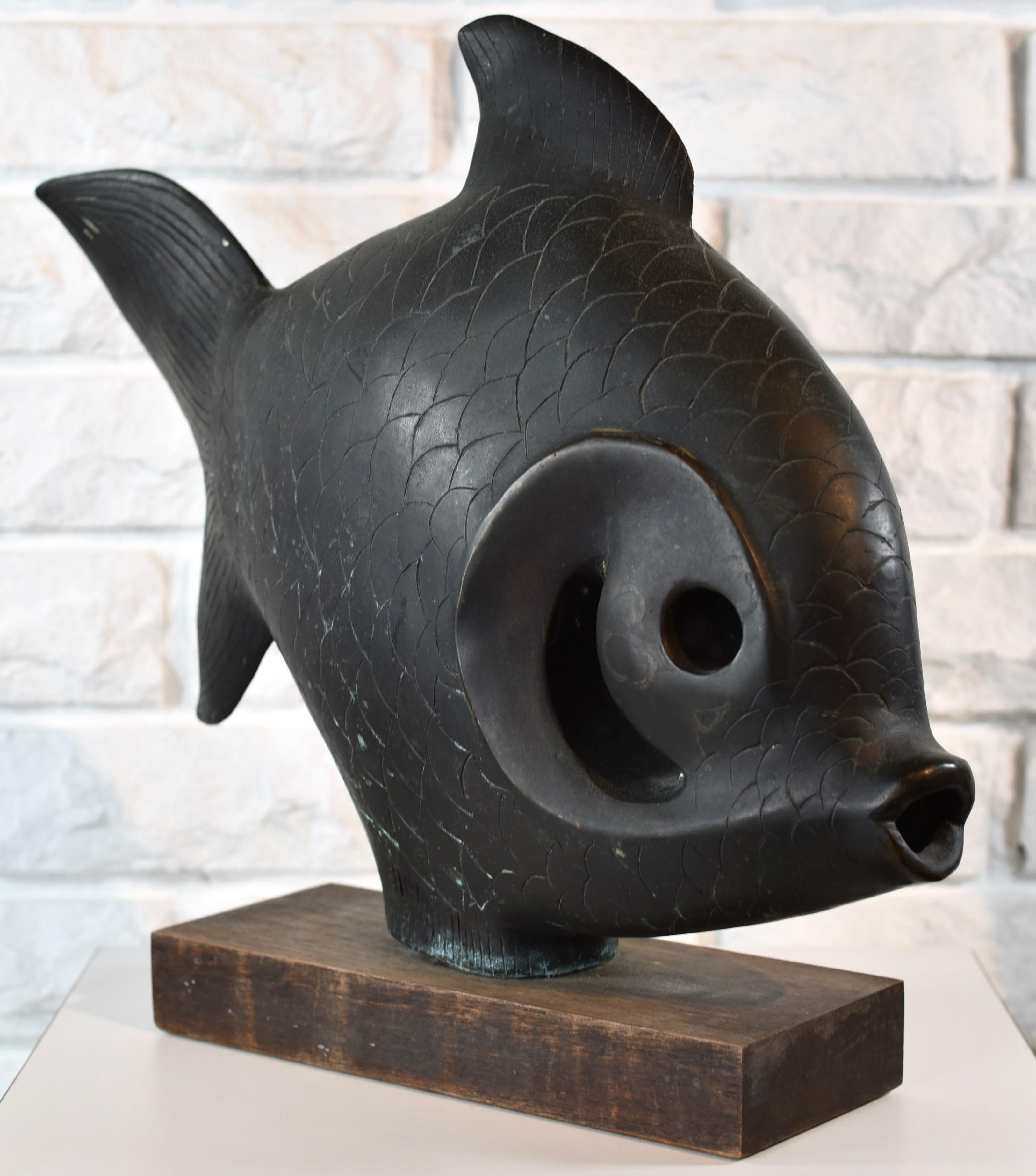 Mid Century Modern Abstract Bronze FIsh Sculpture  For Sale 1