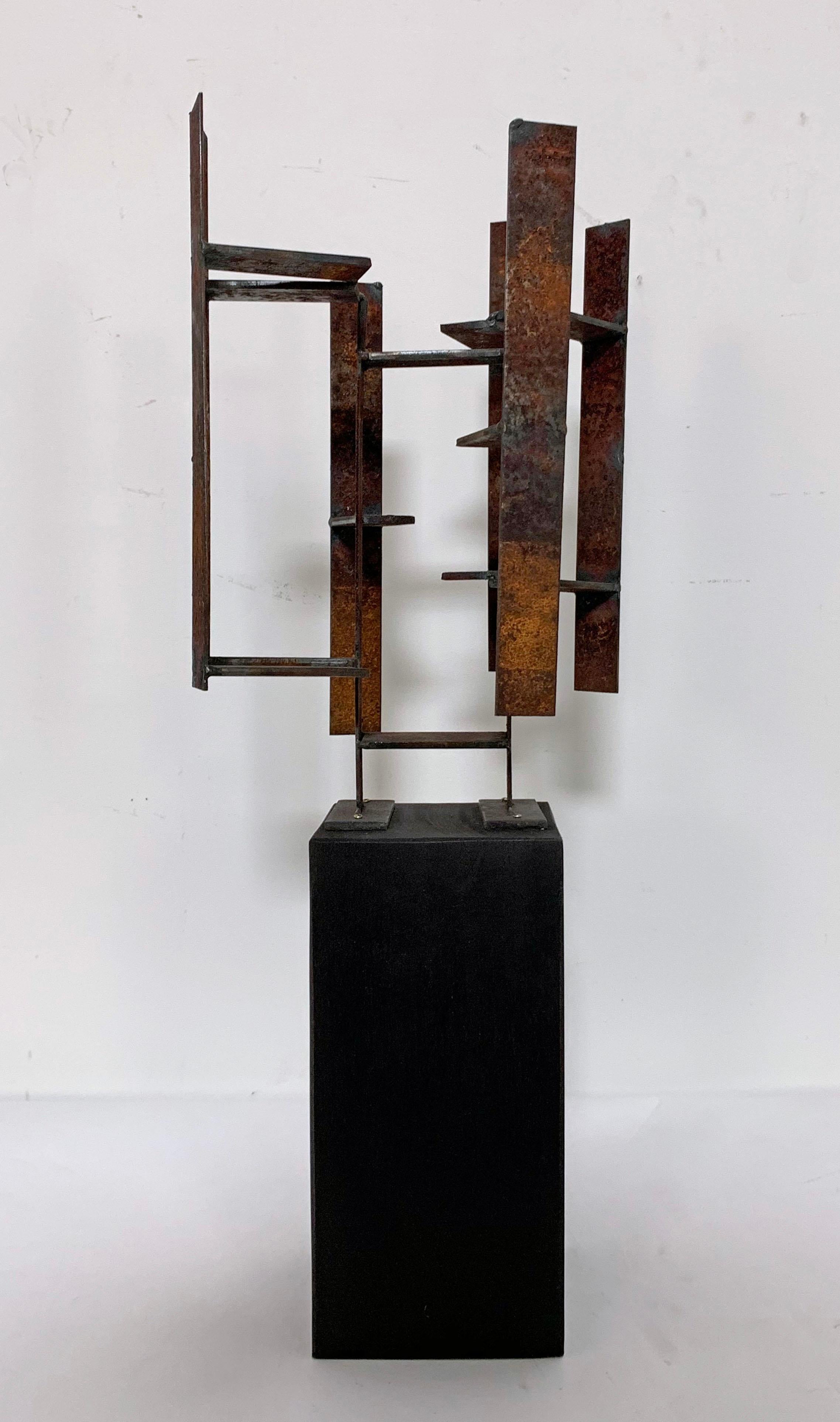 Late 20th Century Mid-Century Modern Abstract Brutalist Welded Steel Sculpture by John Livermore For Sale