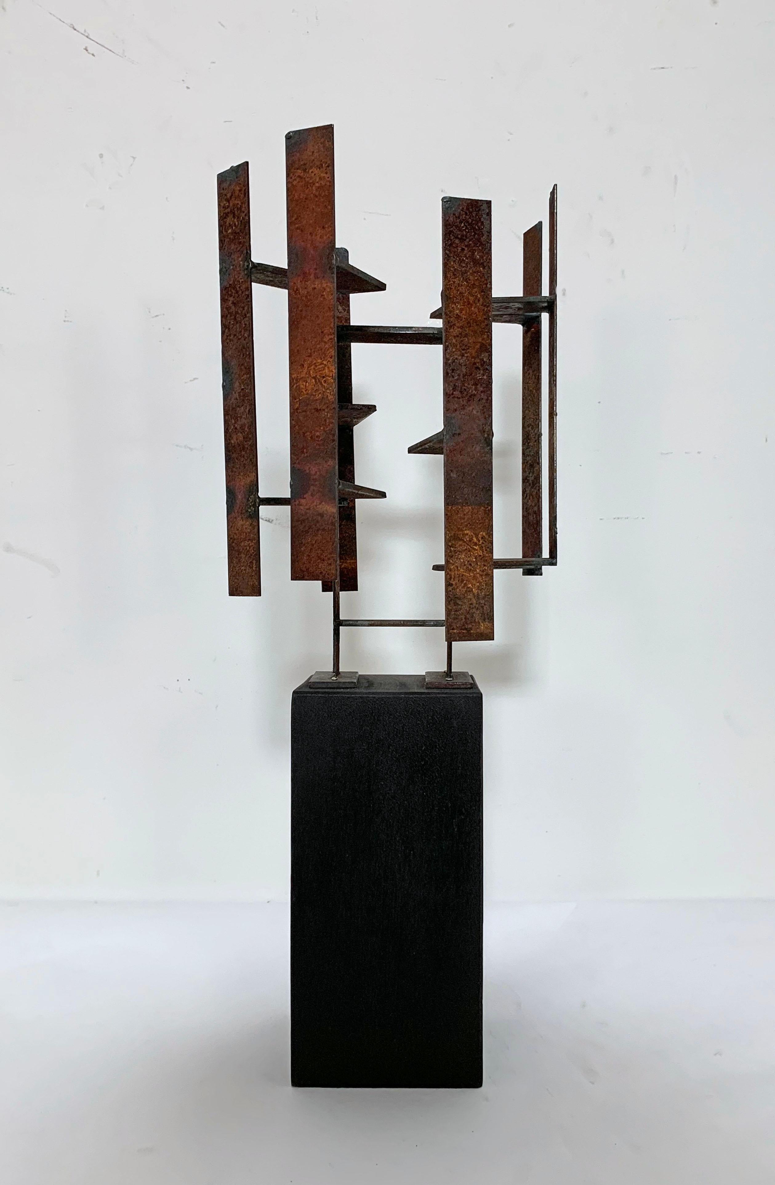 Mid-Century Modern Abstract Brutalist Welded Steel Sculpture by John Livermore For Sale 2