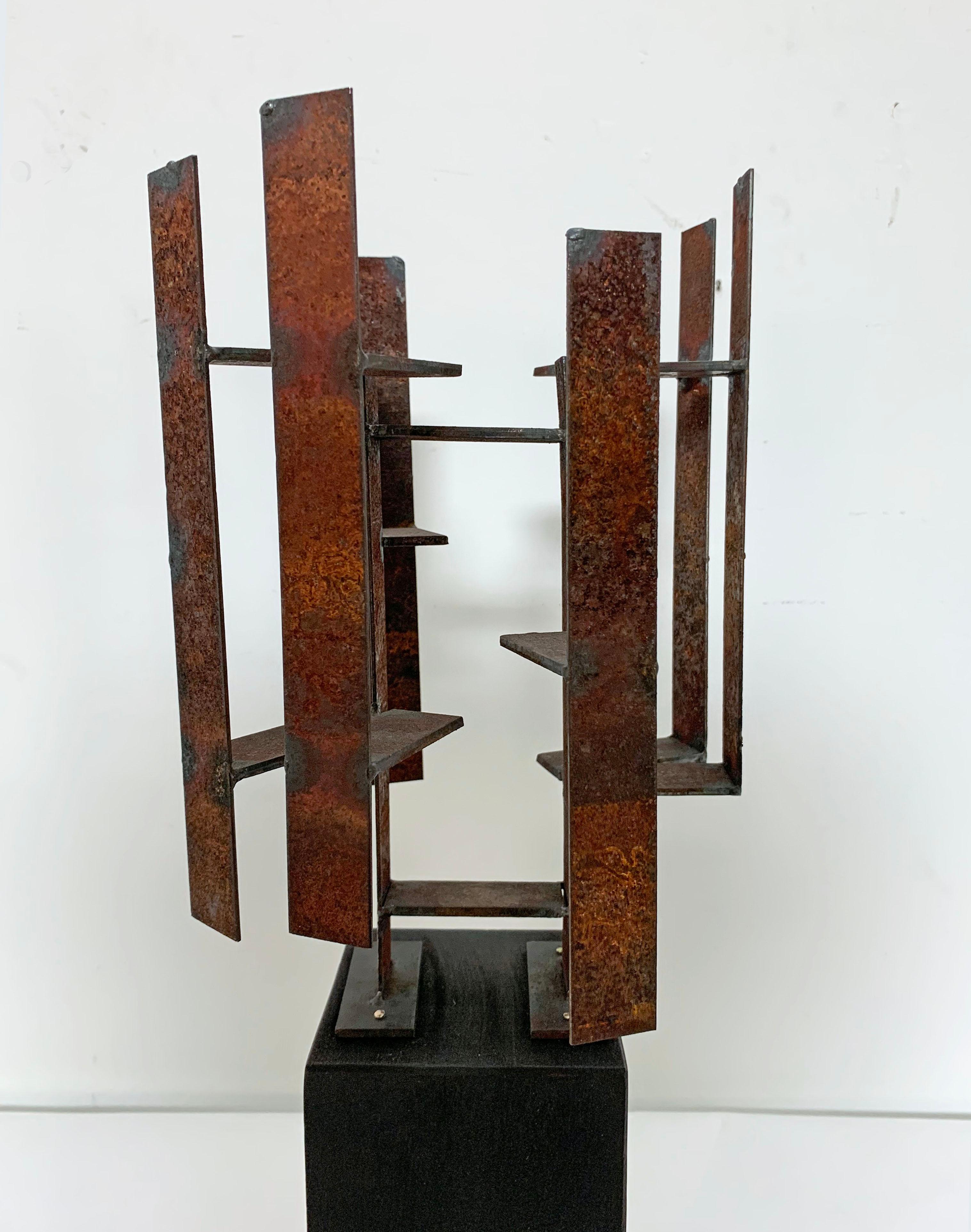 Mid-Century Modern Abstract Brutalist Welded Steel Sculpture by John Livermore For Sale 3