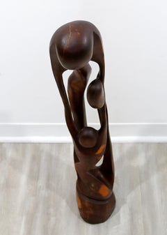 Escultura de suelo abstracta figurativa tallada en madera moderna de mediados de siglo