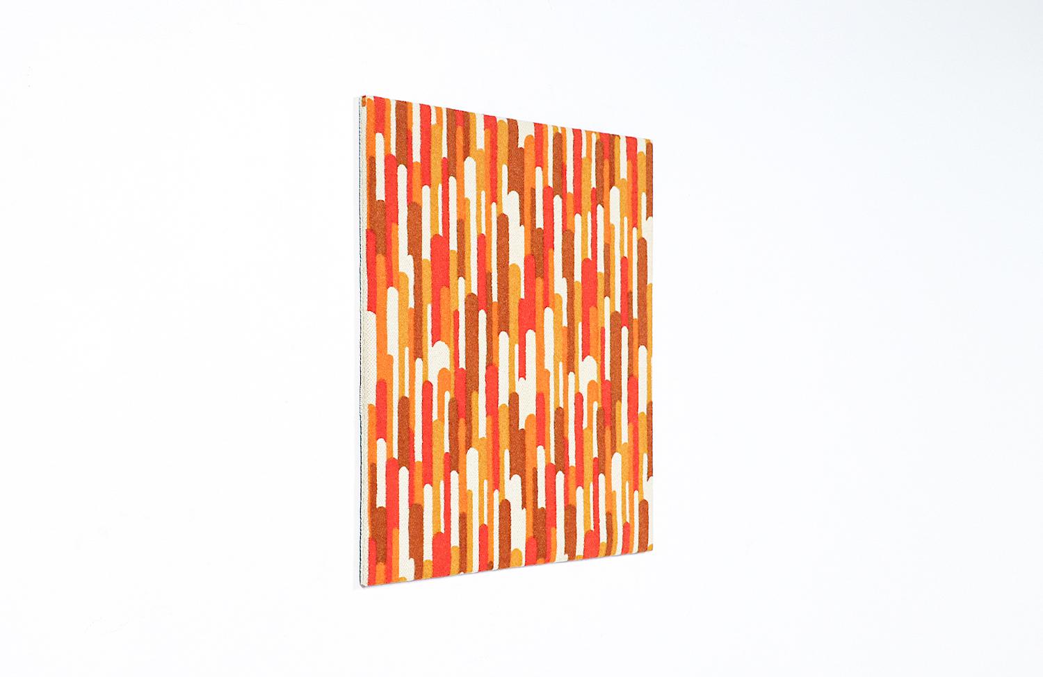Mid-Century Modern Abstract Graphic Textile Wall Art In Excellent Condition For Sale In Los Angeles, CA