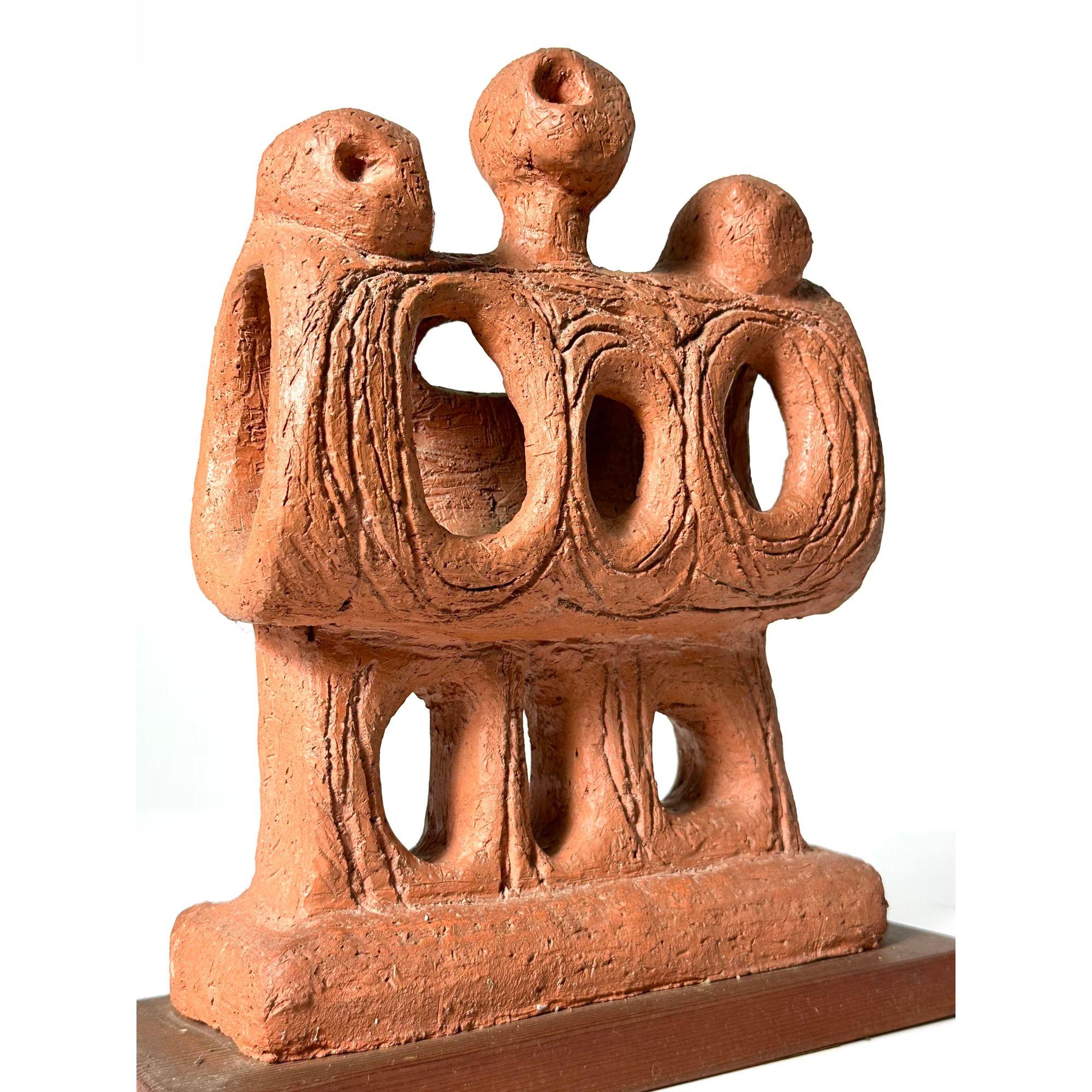 Escultura de cerámica figurativa abstracta modernista de mediados de siglo firmada por Fran Gazda Moderno de mediados de siglo en venta