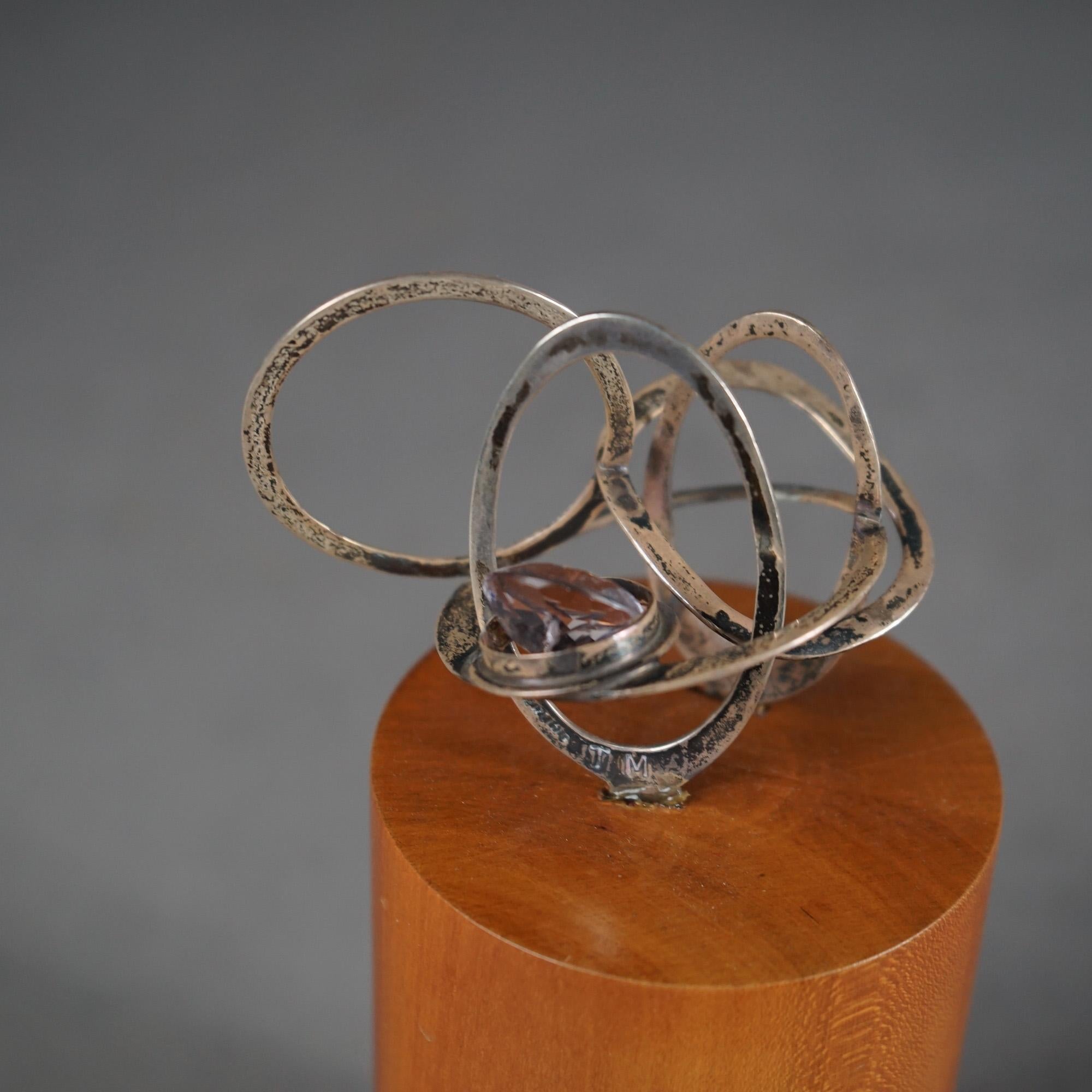 Abstrakte Skulptur aus Sterlingsilber und Holz, Mid-Century Modern, 20. Jahrhundert, Moderne im Zustand „Gut“ in Big Flats, NY