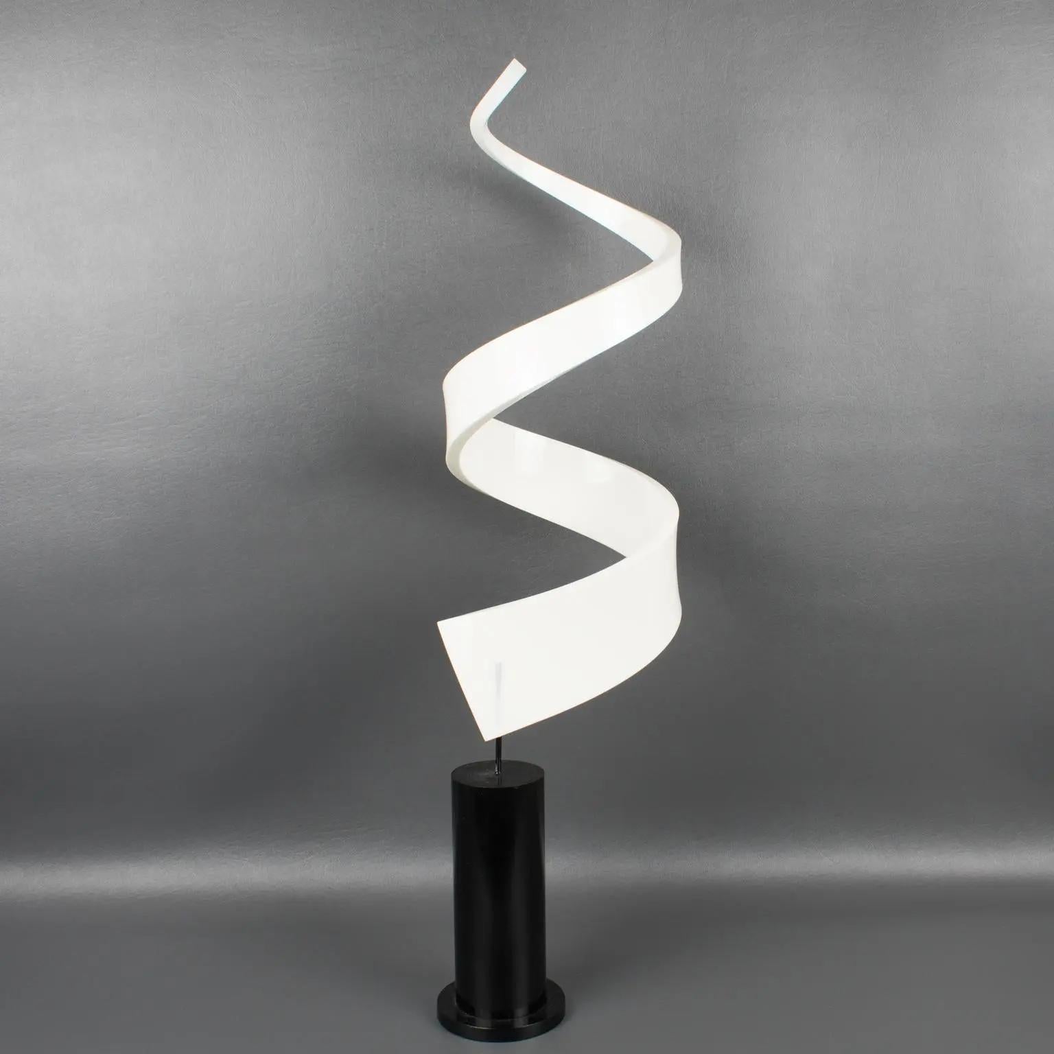 Mid-Century Modern Abstract White Lucite Swirl Sculpture For Sale 3