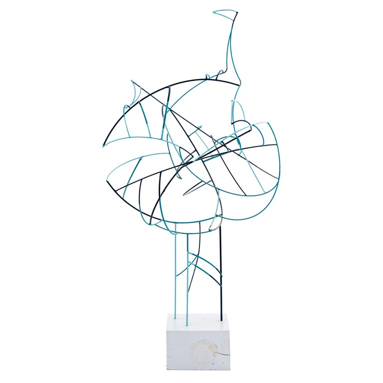 MidCentury Modern Abstract Wire Sculpture For Sale at 1stDibs