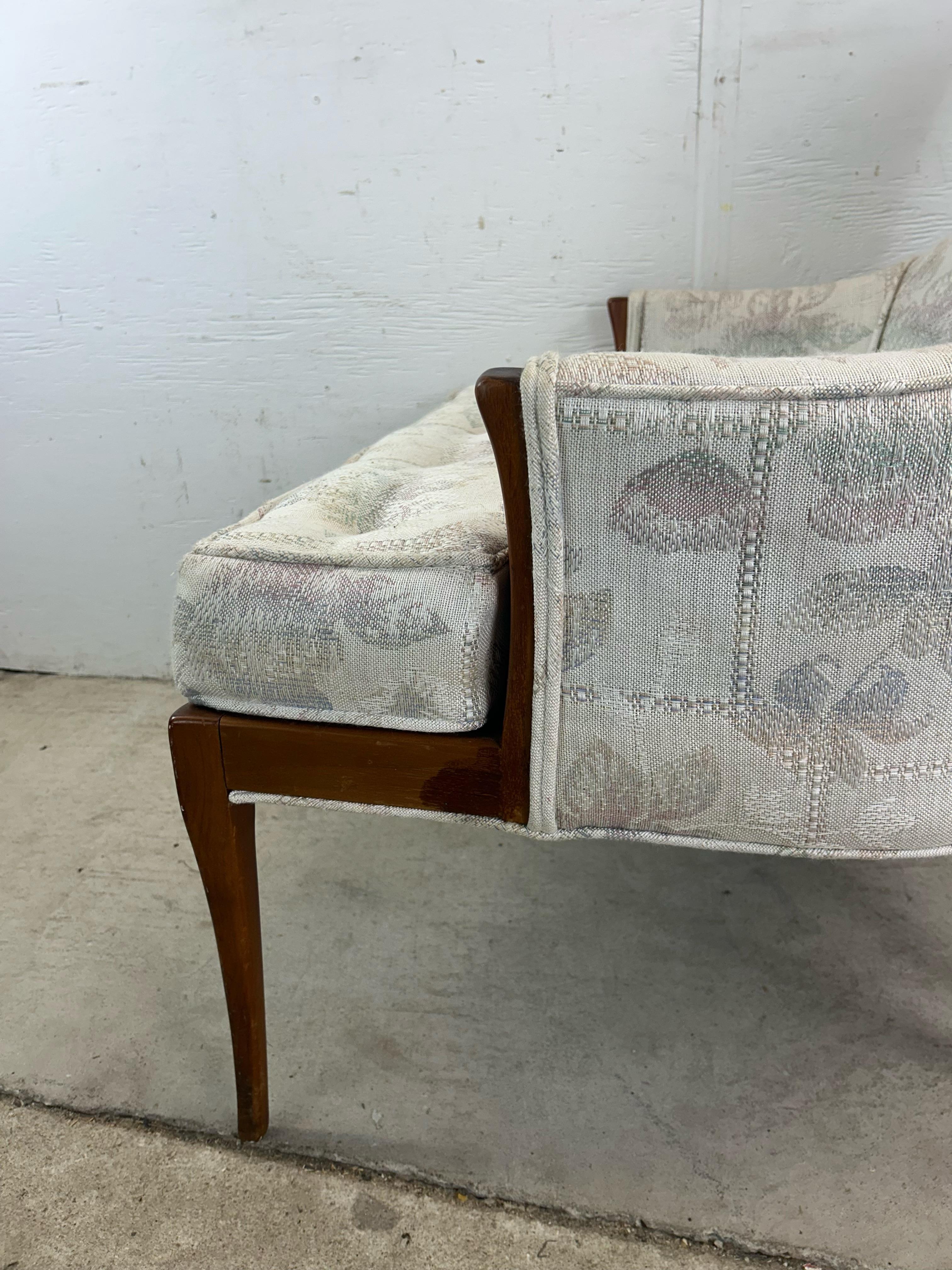 Chaise d'appoint moderne du milieu du siècle avec assise capitonnée et pieds en noyer en vente 9