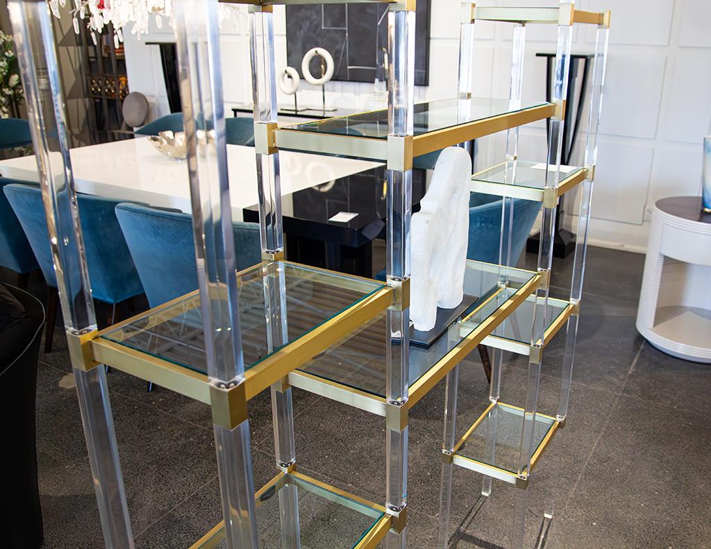 Mid-Century Modern Lucite and Brass Wall Unit Etagere by Charles Hollis Jones For Sale 10