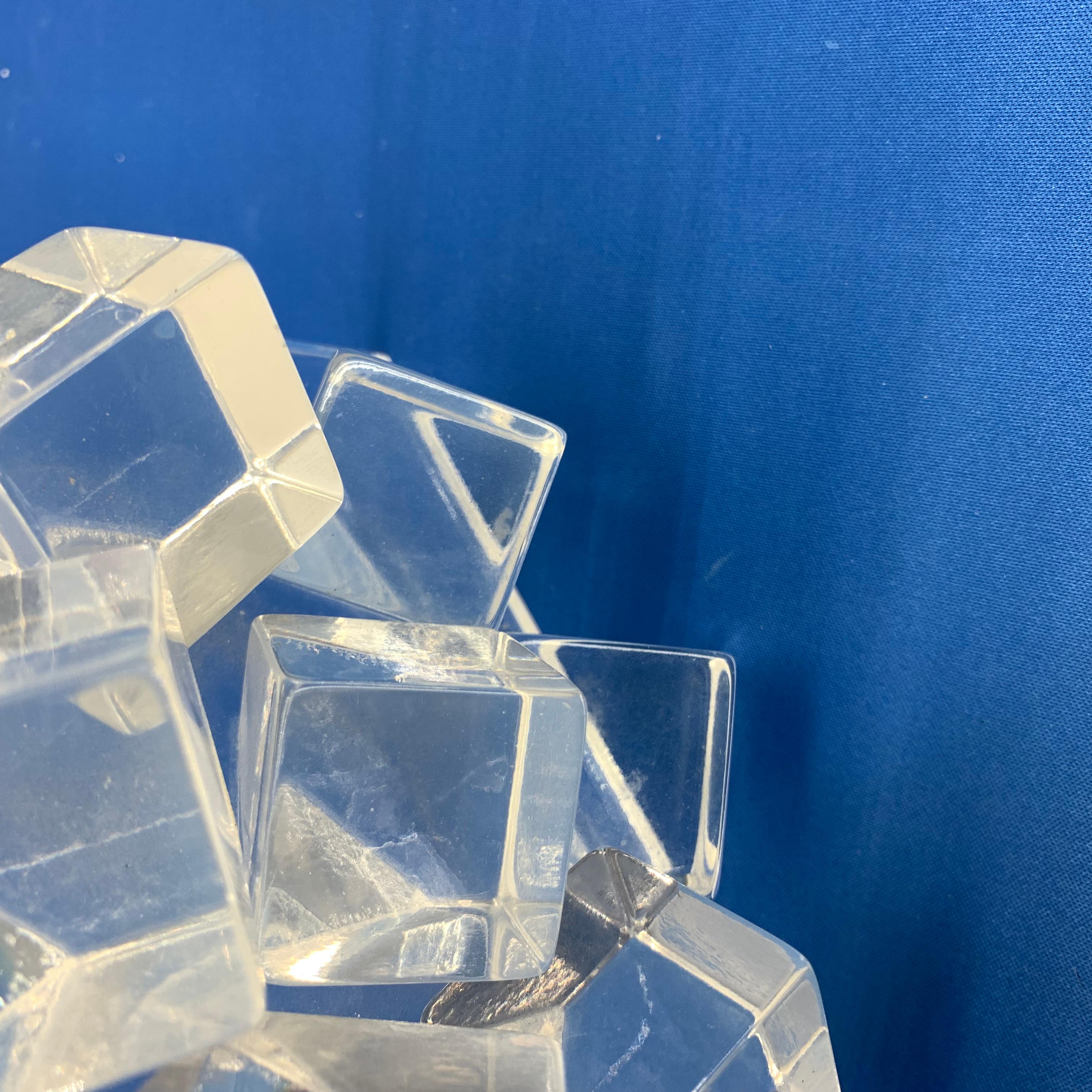 Mid-Century Modern Acrylic Ice-Cube Topped Ice Bucket 11