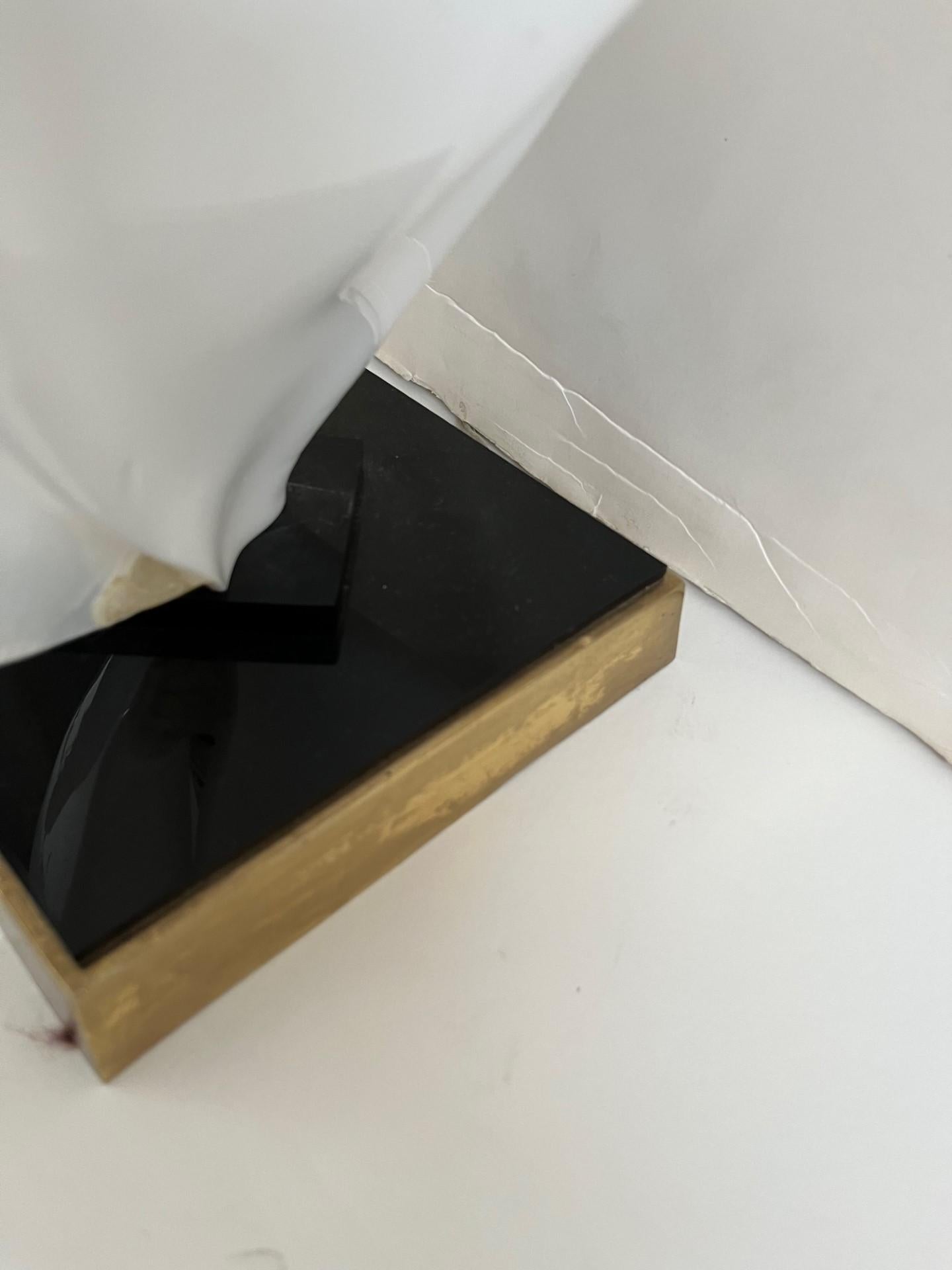 Mid-Century Modern Acrylic Tear Drop Table Lamp by Maison Rougier For Sale 2