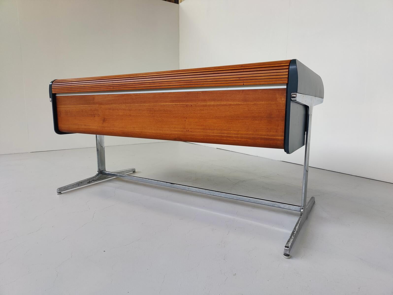 Mid-Century Modern Action Office Desk by George Nelson for Herman Miller, 1960s For Sale 12