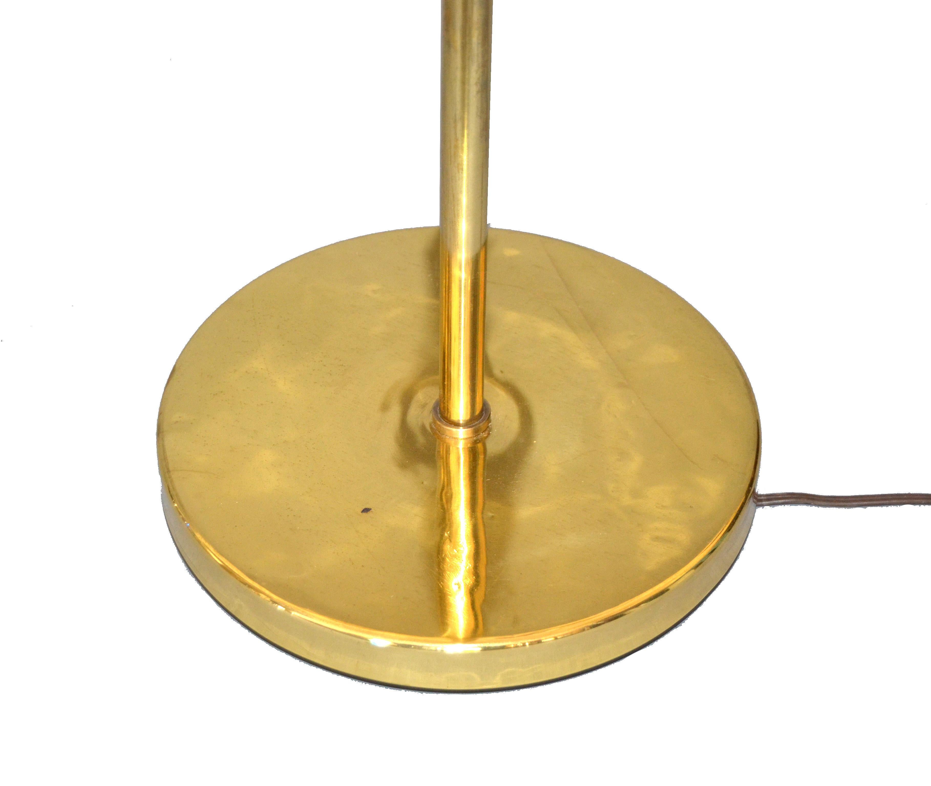 Mid-Century Modern Adjustable American Vintage Brass Floor or Reading Lamp 4