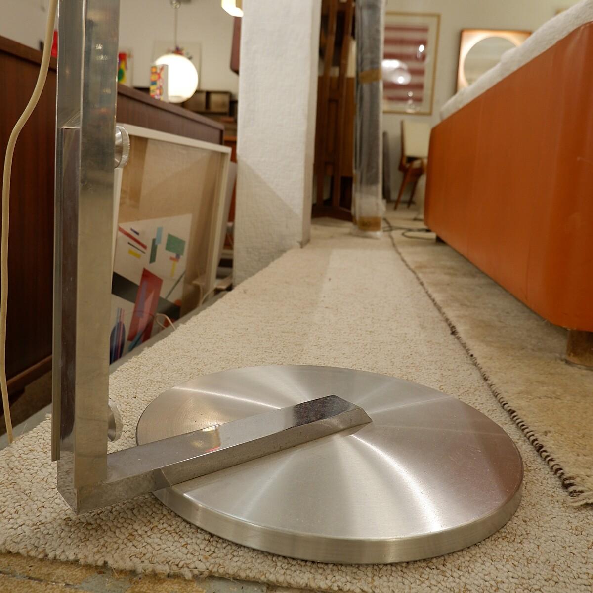Mid Century Modern adjustable arc floor lamp in brushed chrome - italy 1970s For Sale 1