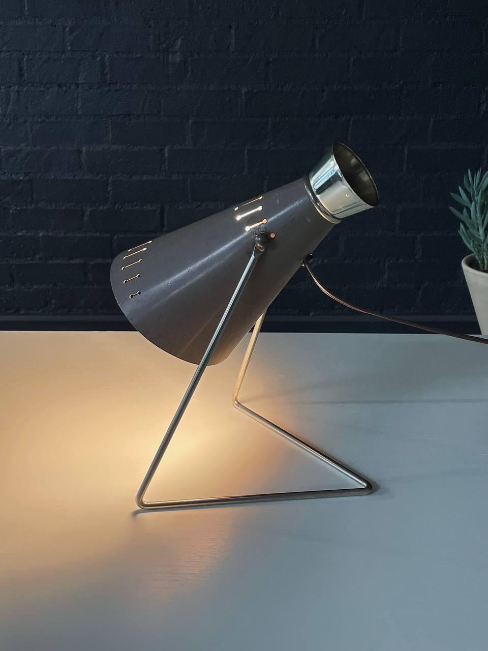 Mid-Century Modern Adjustable Cone Shape Table Lamp For Sale 1