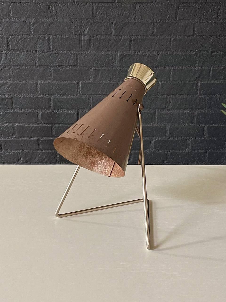 Mid-Century Modern Adjustable Cone Shape Table Lamp For Sale 2