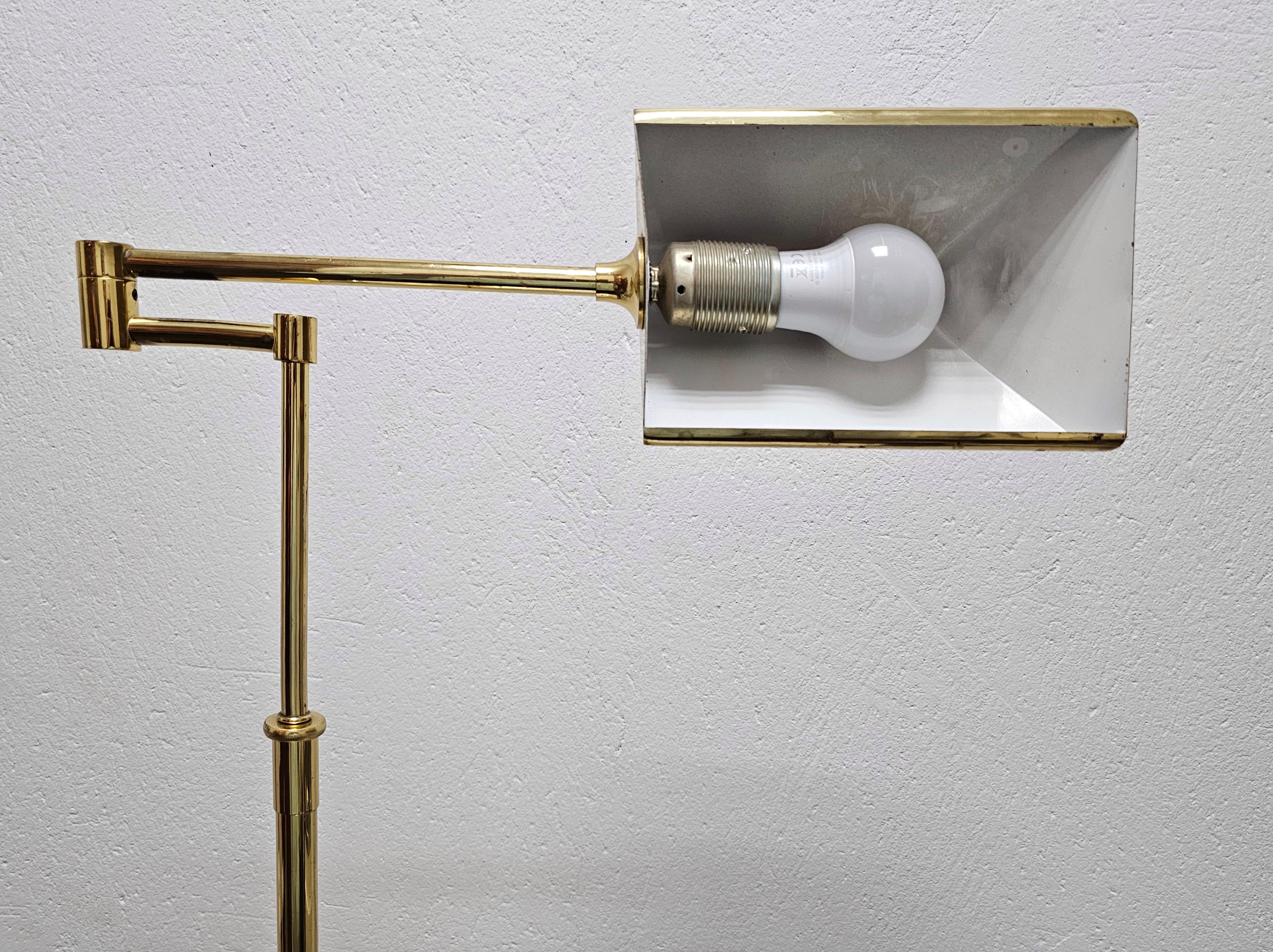 Mid Century Modern Adjustable Swing Arm Floor Lamp done in Brass, Germany 1960s In Good Condition For Sale In Beograd, RS