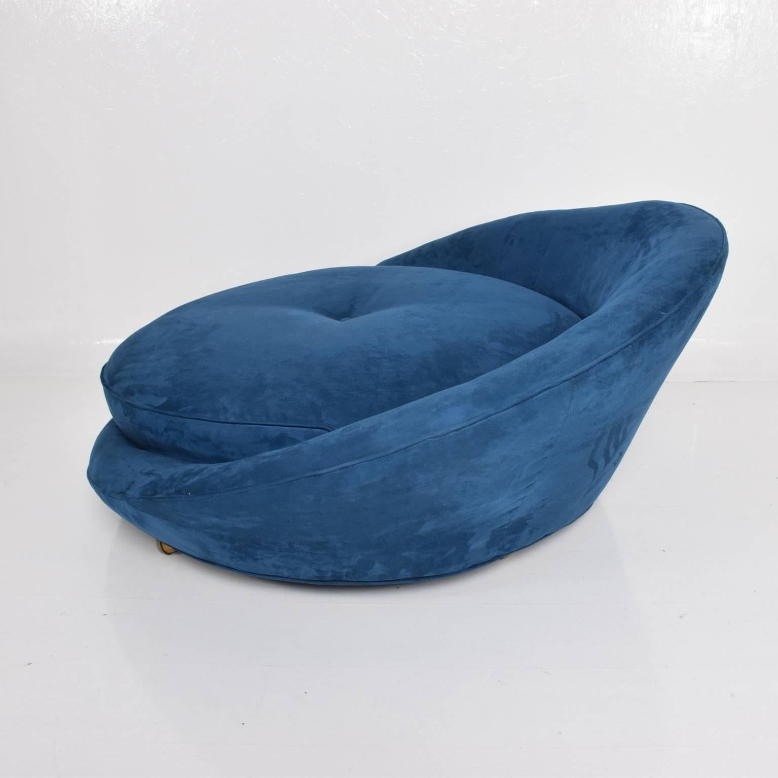 Mid-Century Modern Adrian Pearsall Large Lounge Chair  Blue Velvet Milo Baughman In Good Condition In Chula Vista, CA