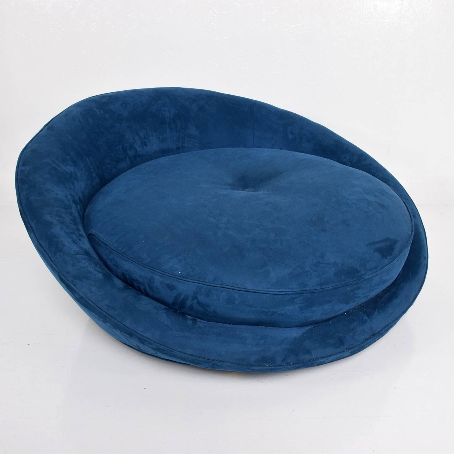 Mid-Century Modern Adrian Pearsall Large Lounge Chair  Blue Velvet Milo Baughman 4