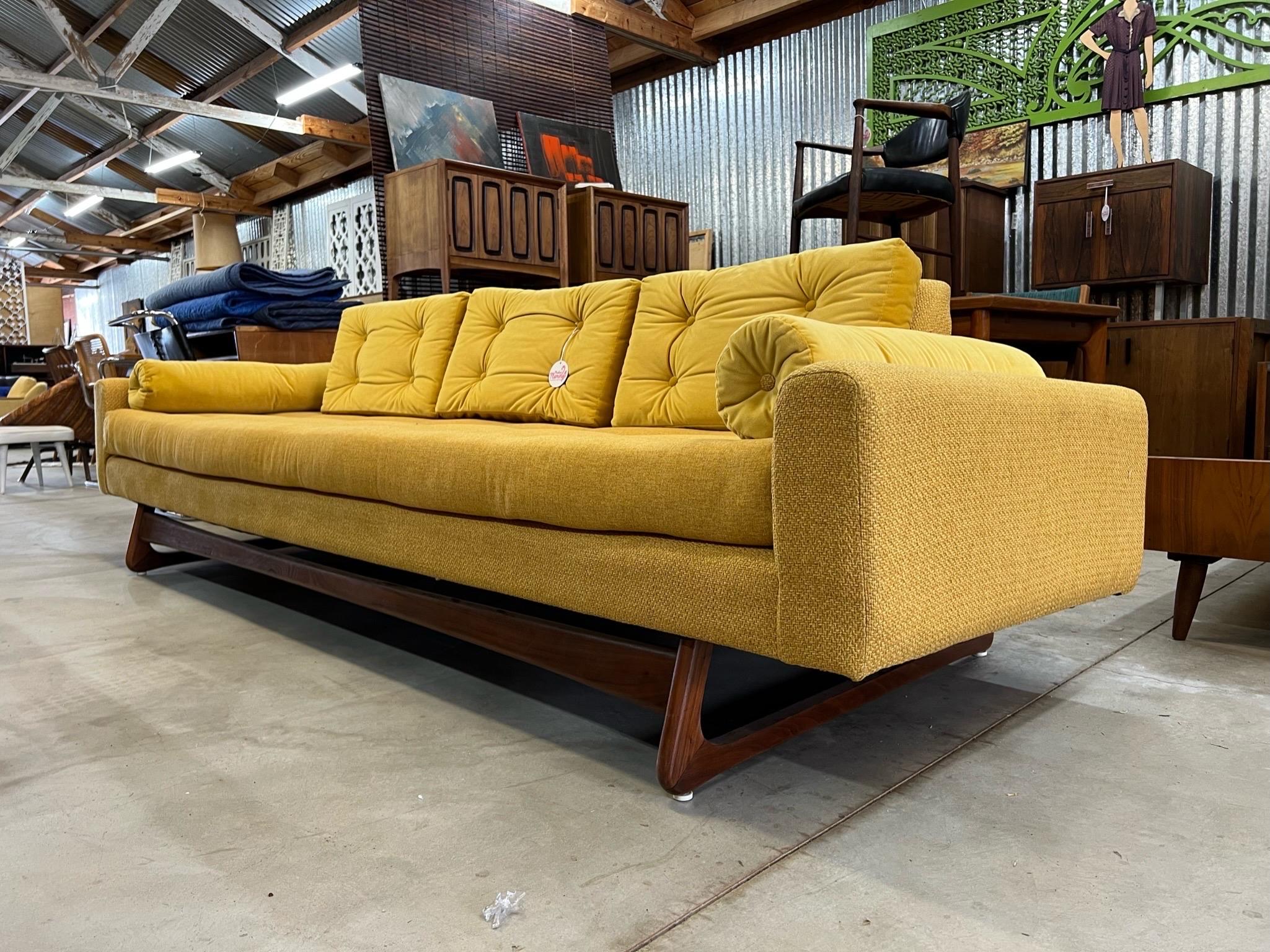 American Mid-Century Modern Adrian Pearsall 2408 Platform Sofa Fully Restored For Sale