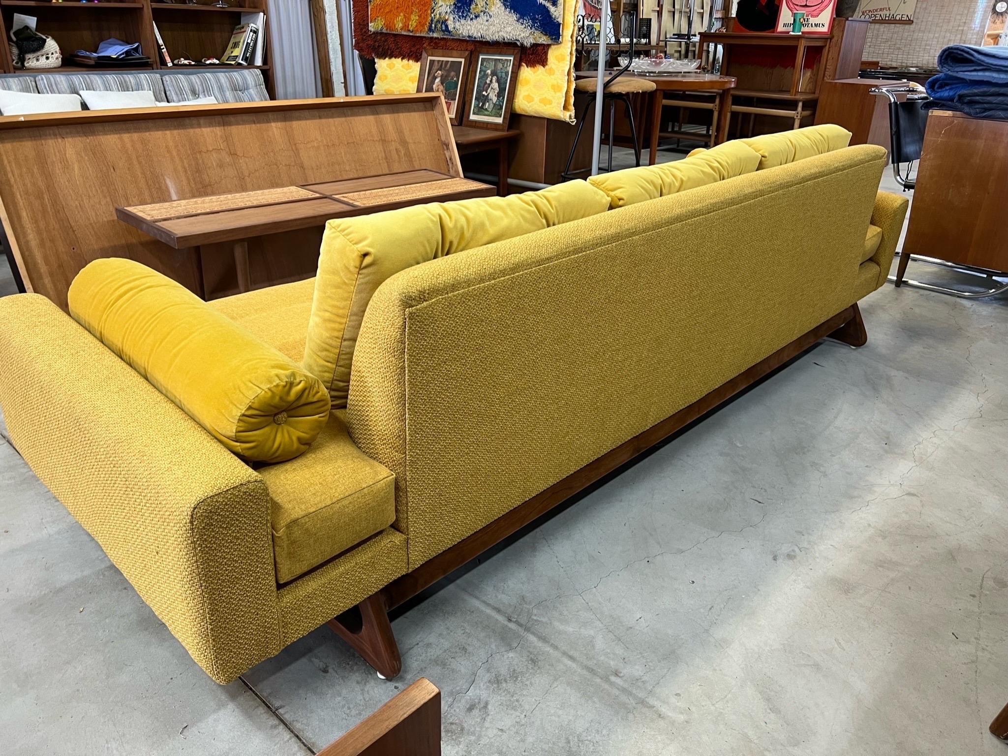 Upholstery Mid-Century Modern Adrian Pearsall 2408 Platform Sofa Fully Restored For Sale