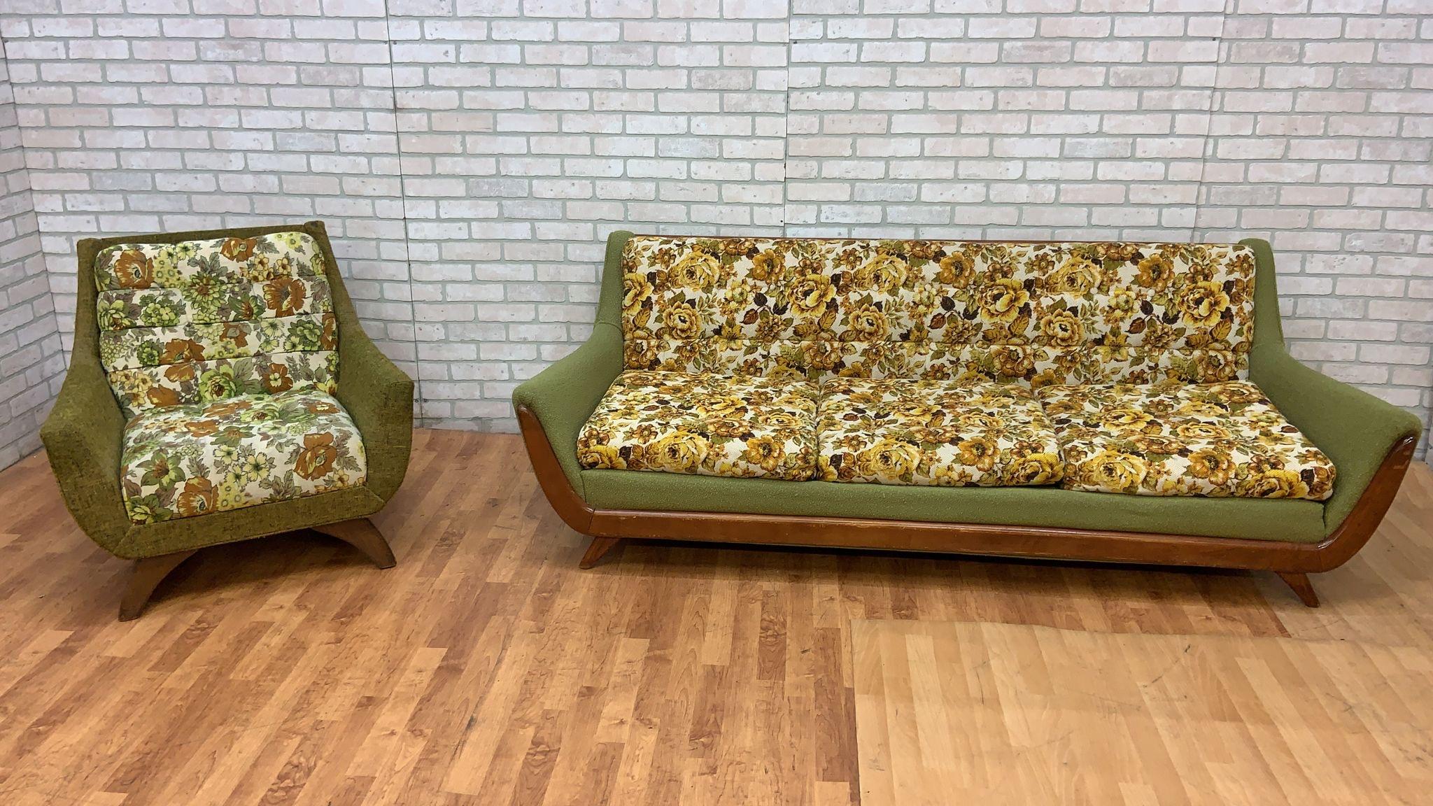 Mid Century Modern Adrian Pearsall Gondola Sofa and Lounge Chair - 2 Piece Set In Good Condition In Chicago, IL