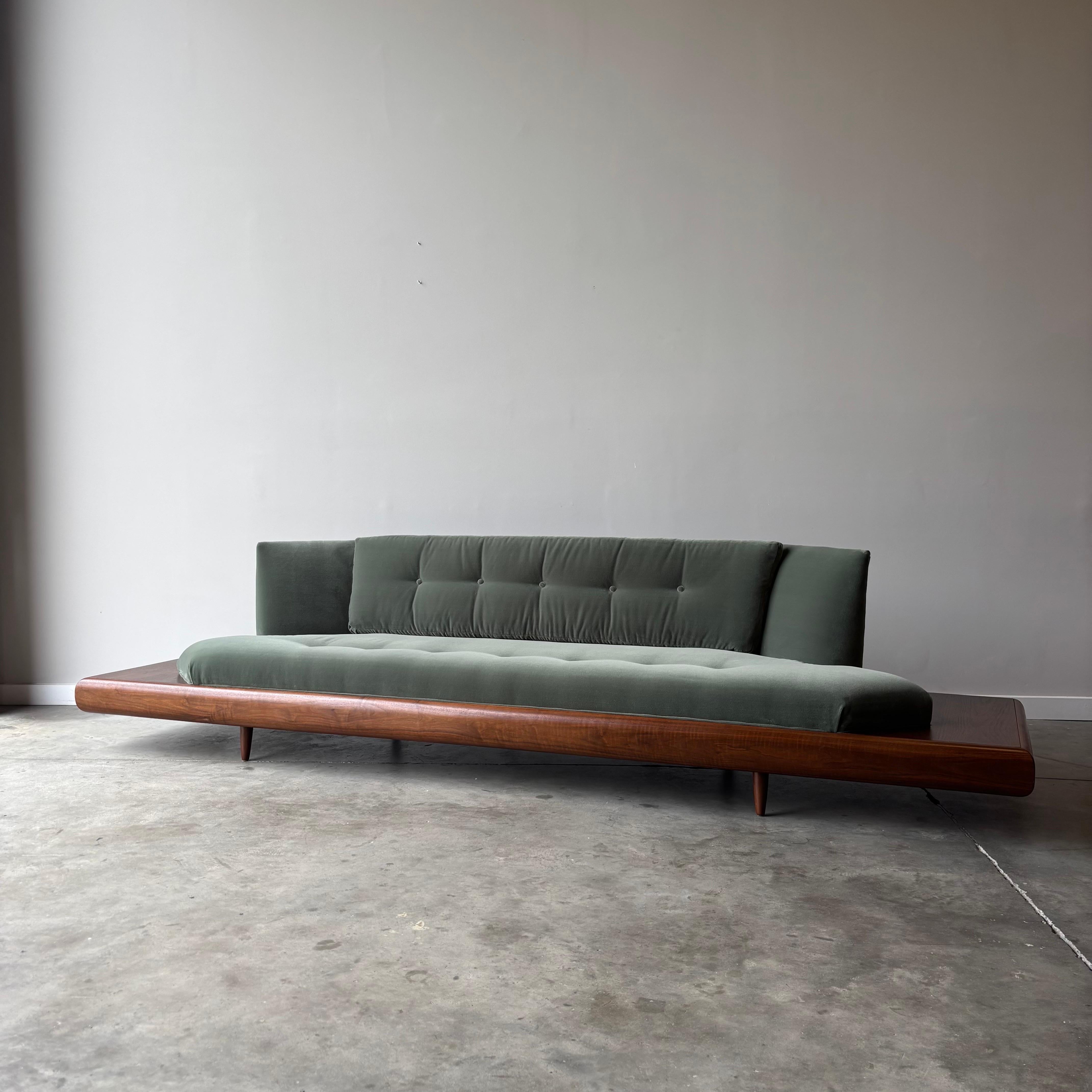 Tappezzeria Divano a piattaforma Adrian Pearsall, metà secolo, 1960 Craft Associates in vendita