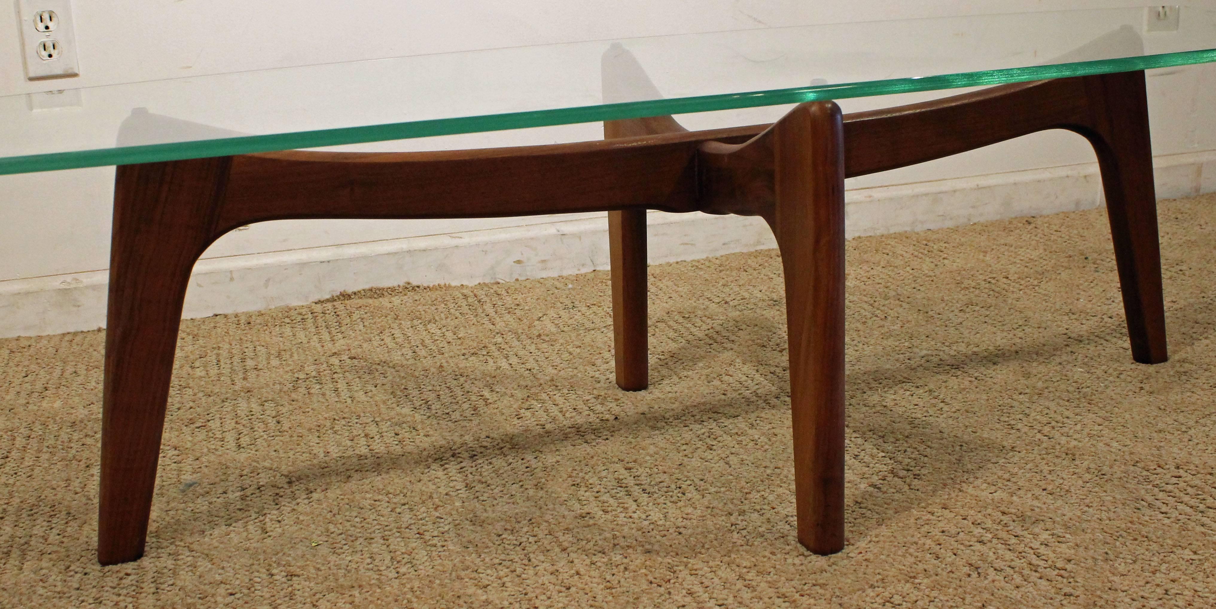 Mid-Century Modern Adrian Pearsall Stingray Coffee Table 2399TC In Excellent Condition In Wilmington, DE
