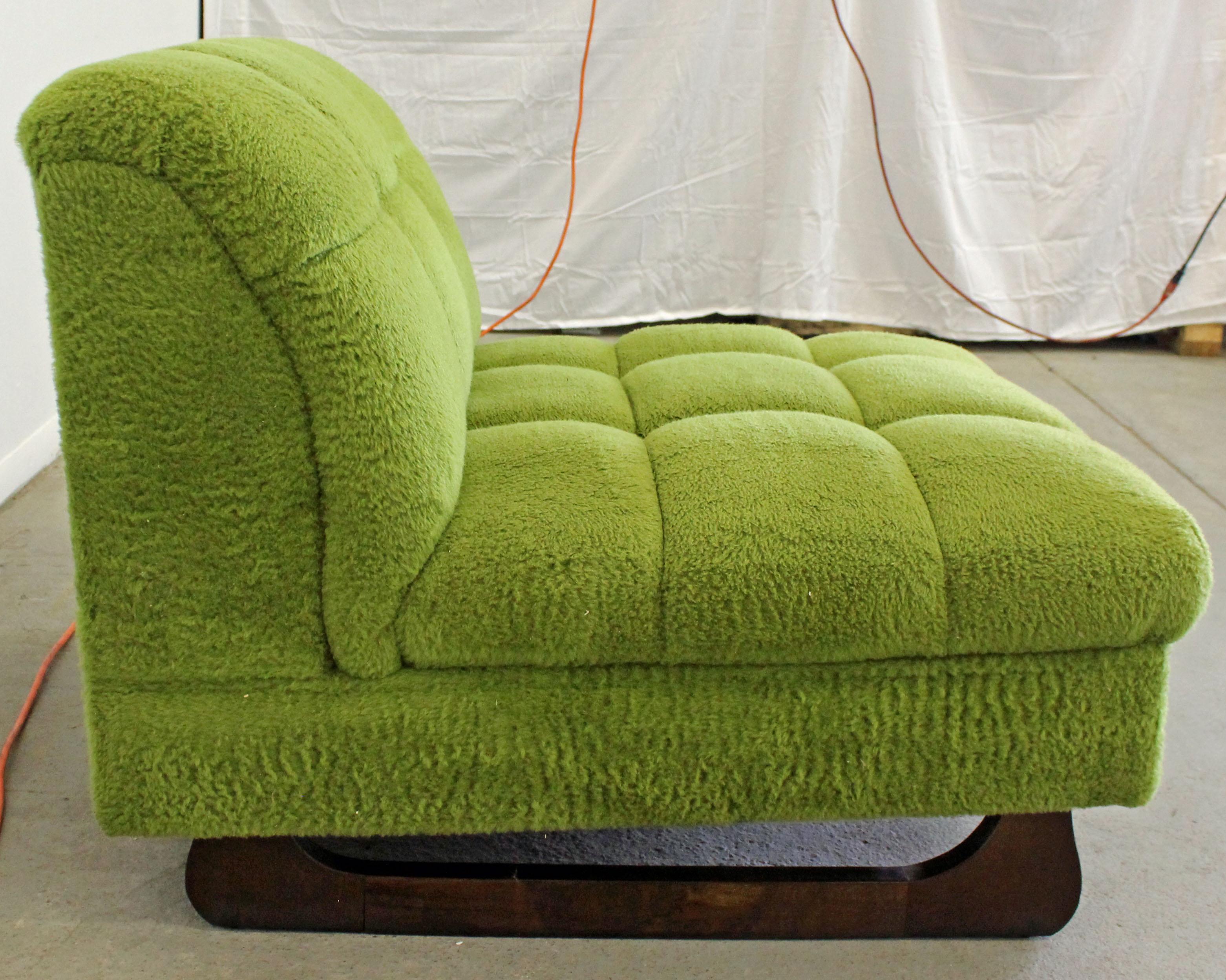 Mid-Century Modern Adrian Pearsall Style Green Sculpted Leg Slipper Chair In Good Condition In Wilmington, DE