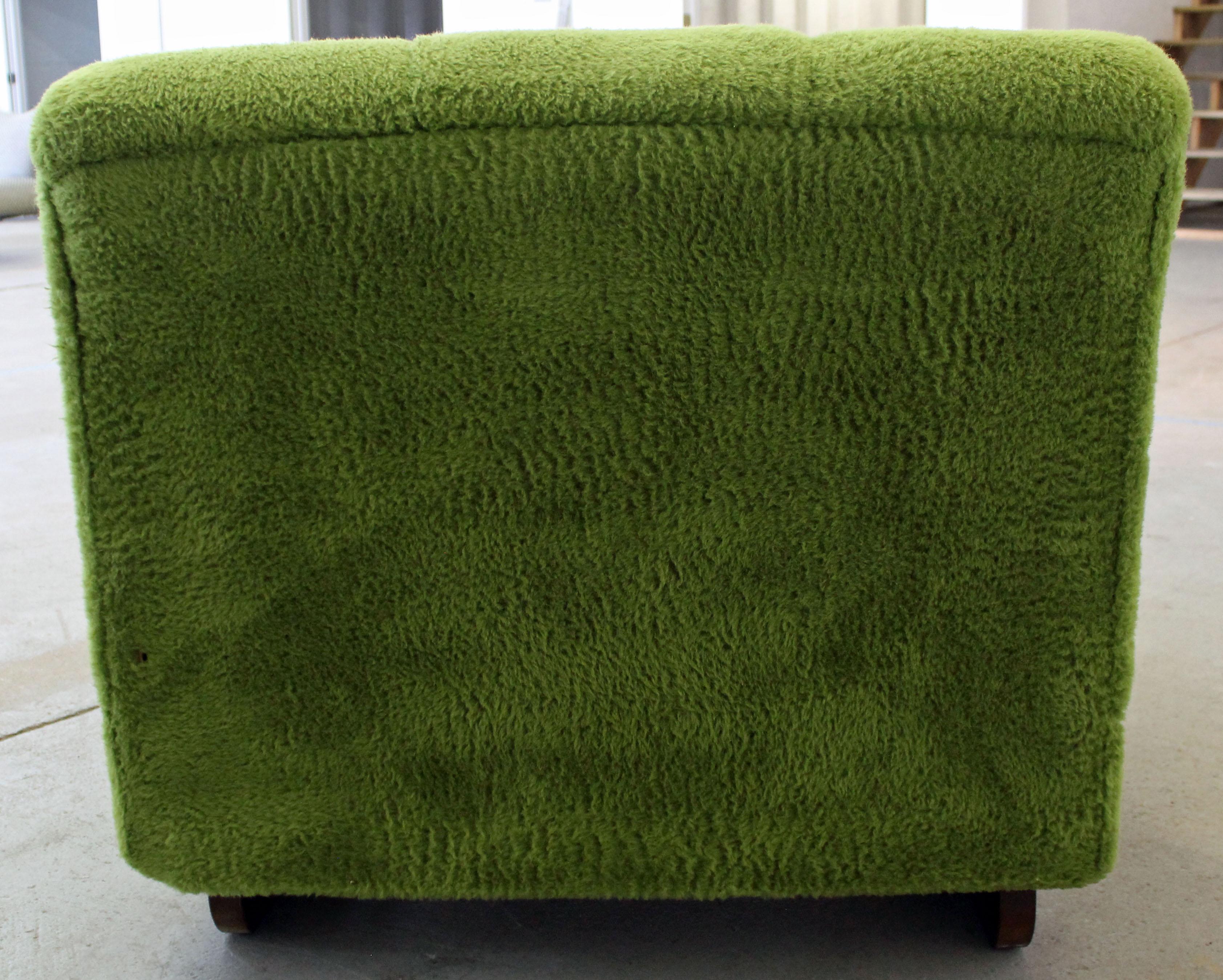 Mid-Century Modern Adrian Pearsall Style Green Sculpted Leg Slipper Chair 1