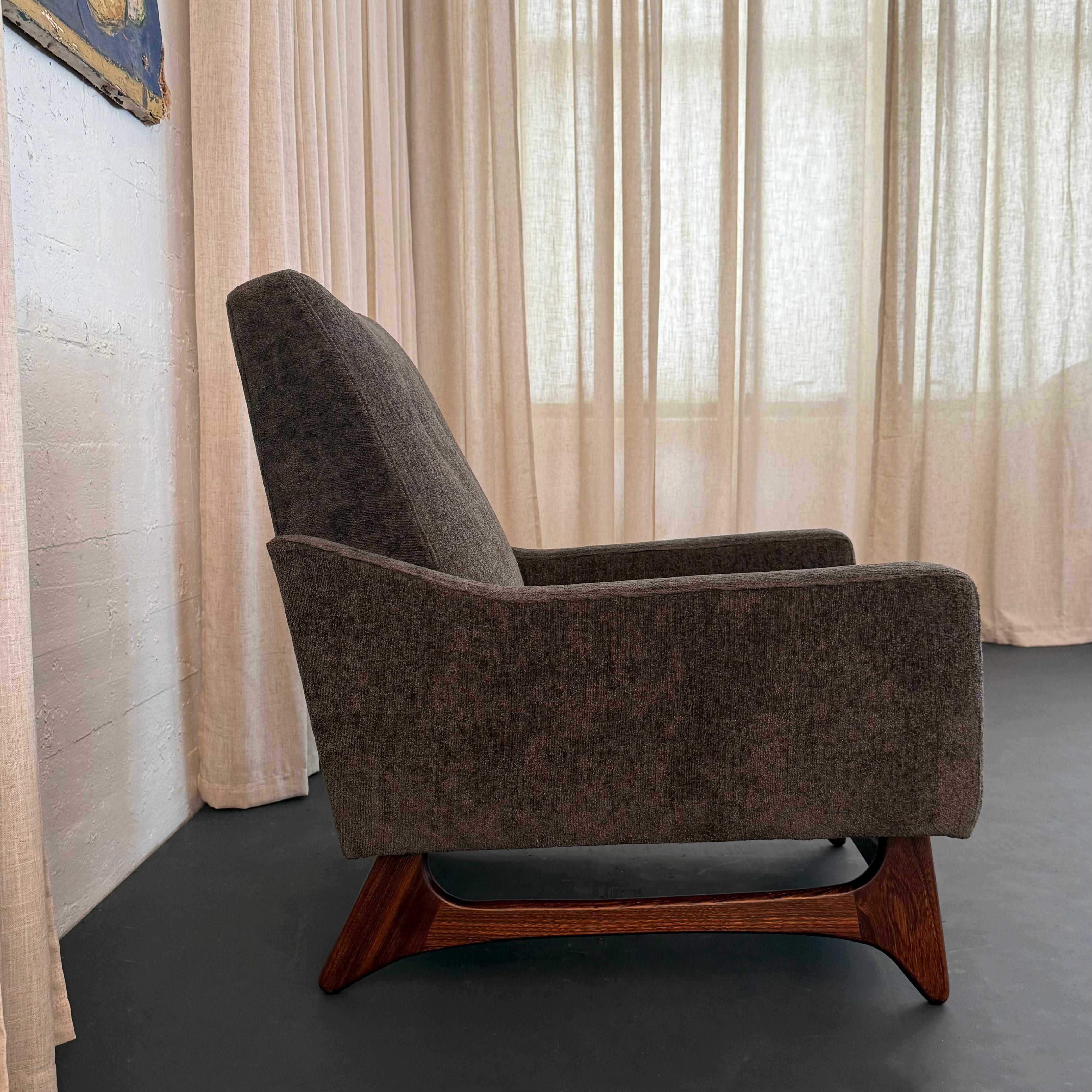 Chenille Chaise longue moderne du milieu du siècle Adrian Pearsall par Kroehler en vente