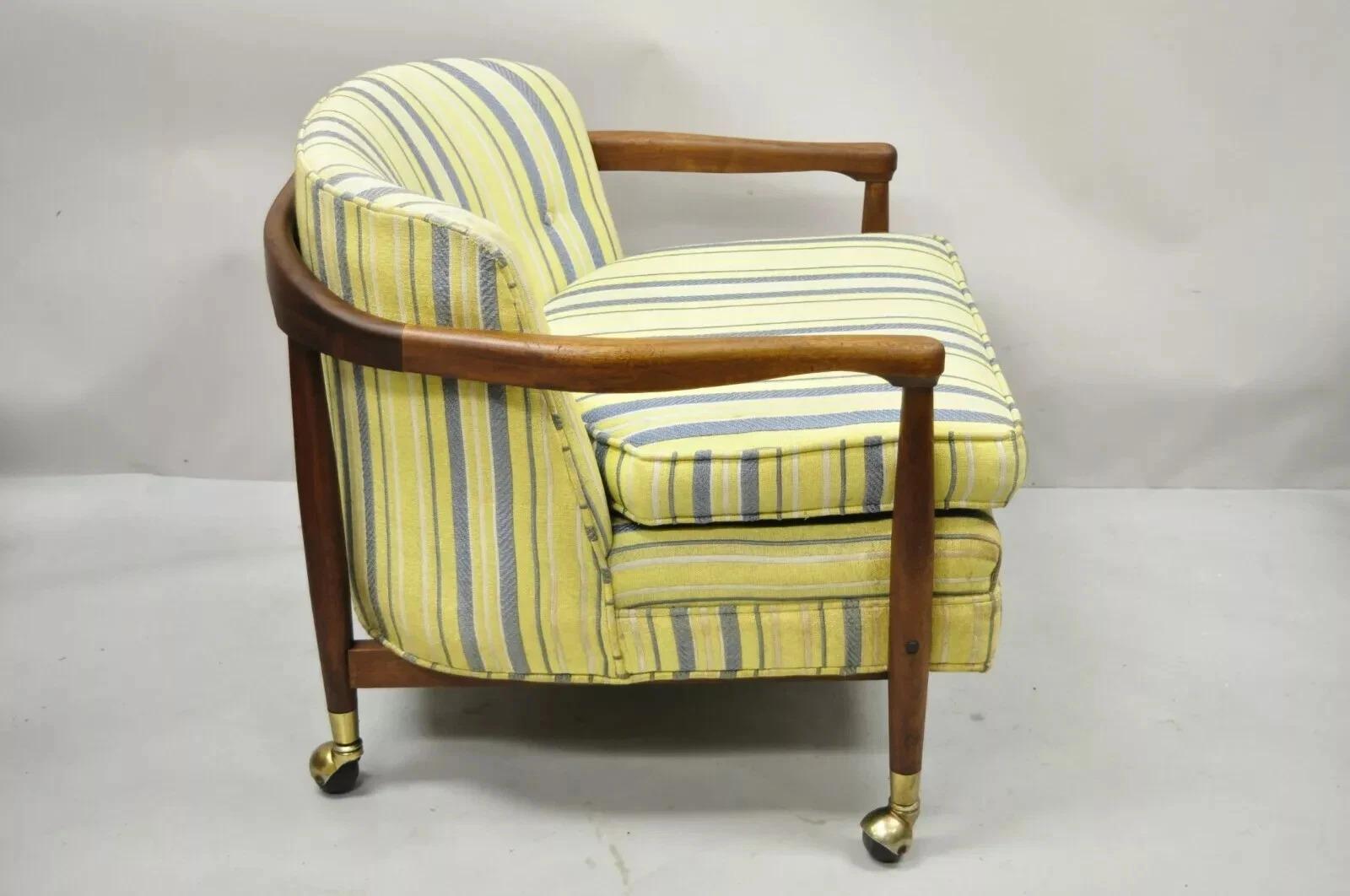 Mid-Century Modern Chaise longue de club à dossier en noyer de style Adrian Pearsall, modernité du milieu du siècle dernier en vente