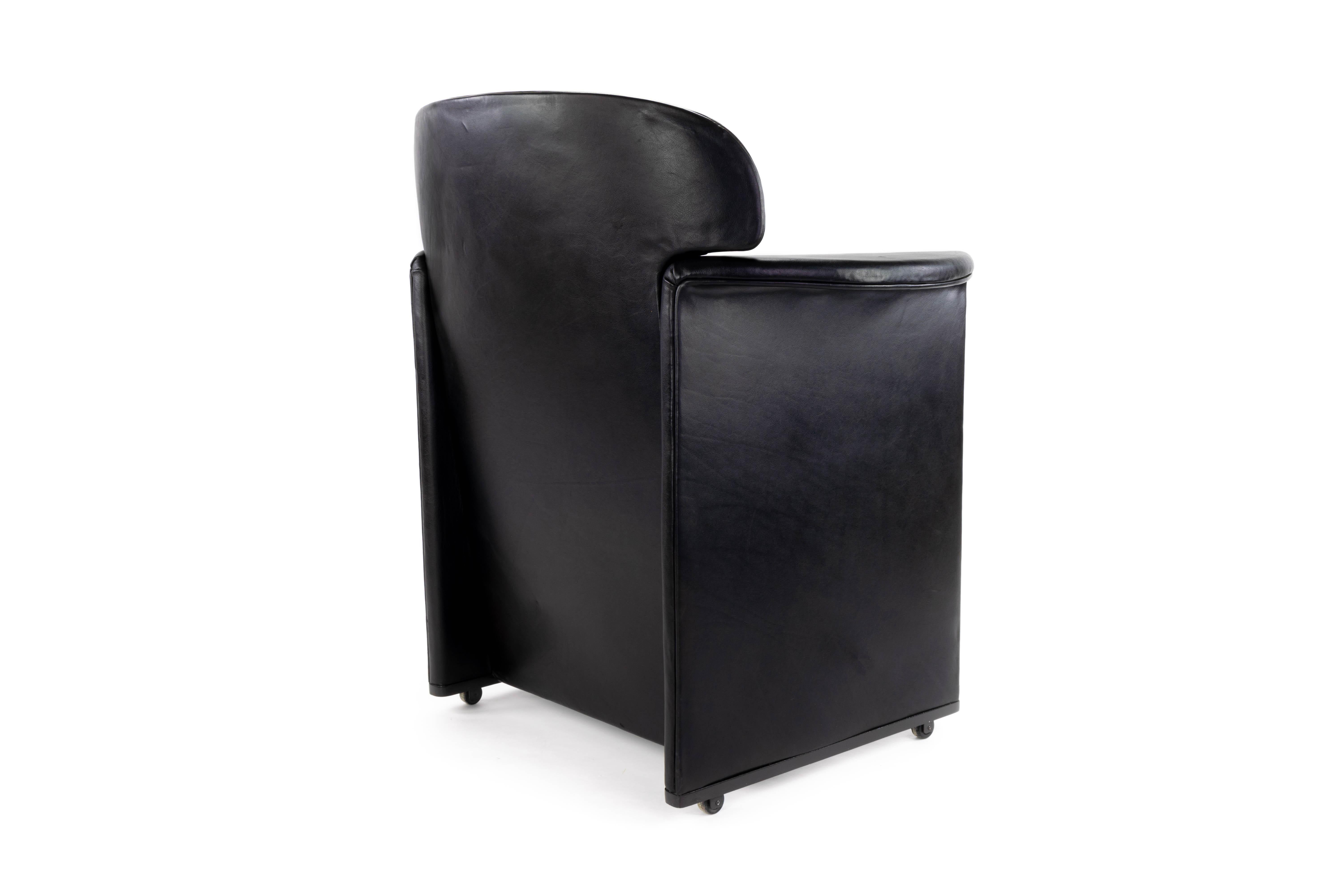 Mid Century Modern Afra & Tobia Scarpa Black Leather Club Chair, Italy, 1970 7