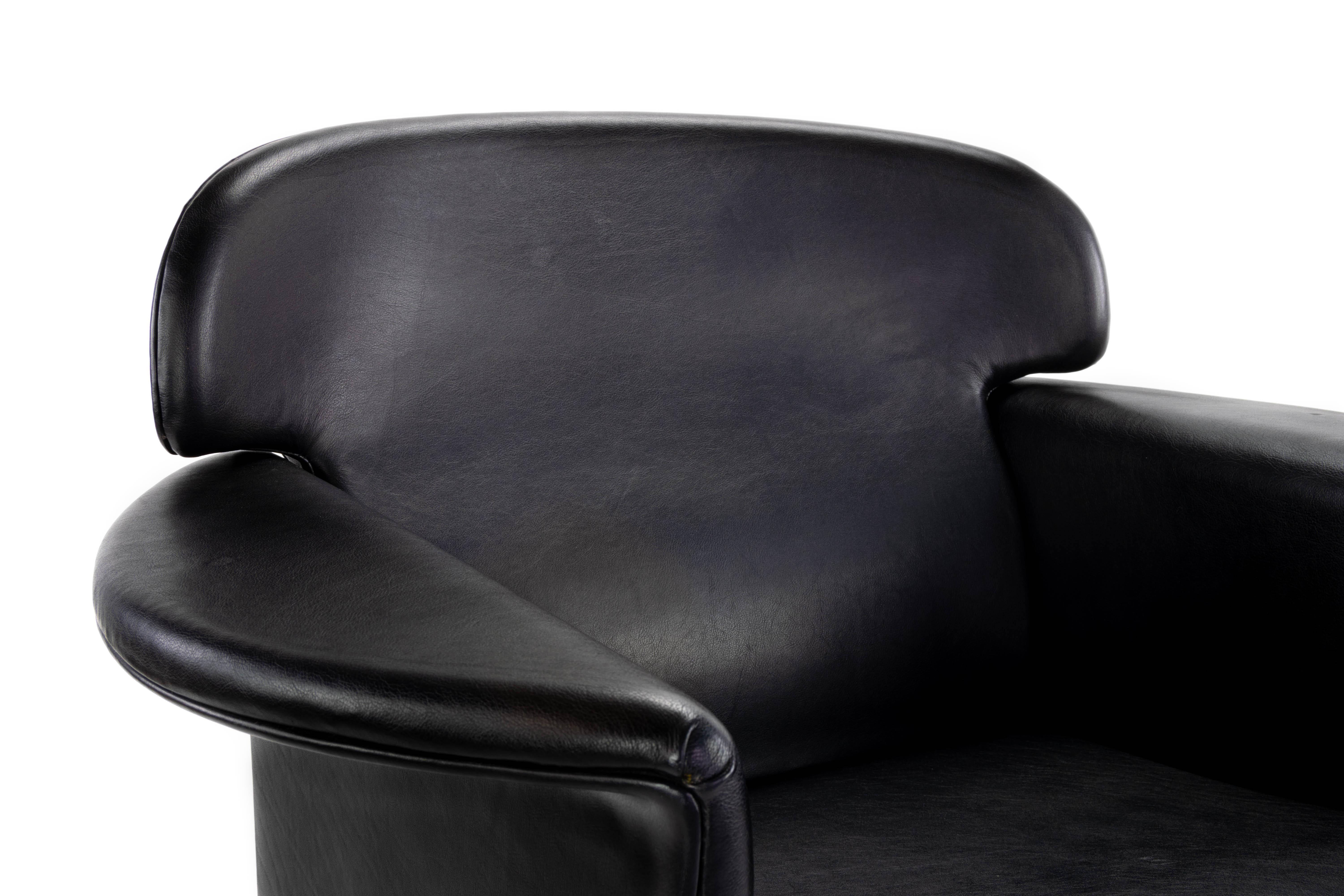 Mid Century Modern Afra & Tobia Scarpa Black Leather Club Chair, Italy, 1970 12