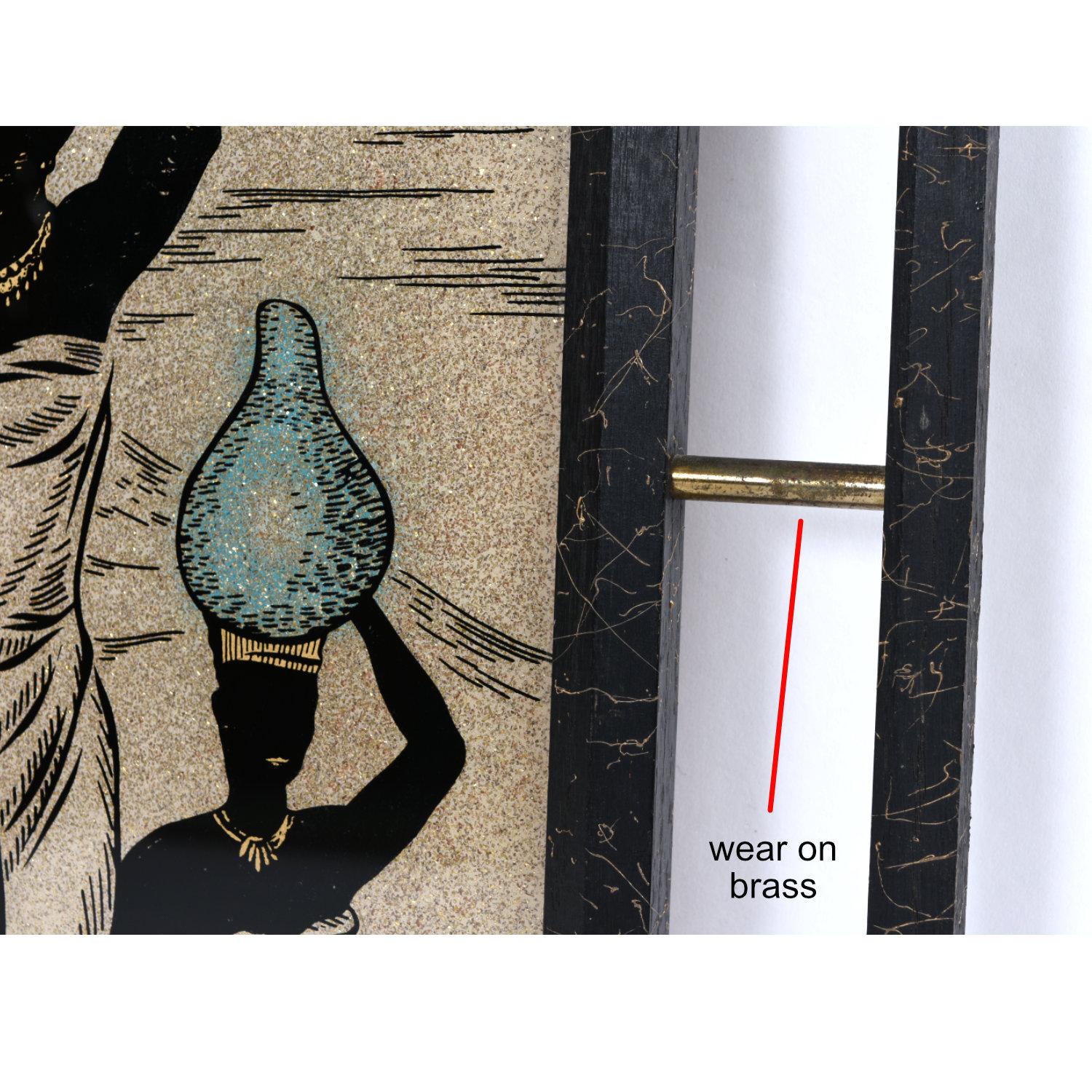 Paneles de vidrio pintados de guerreros y mujeres africanos de mediados de siglo en venta 1