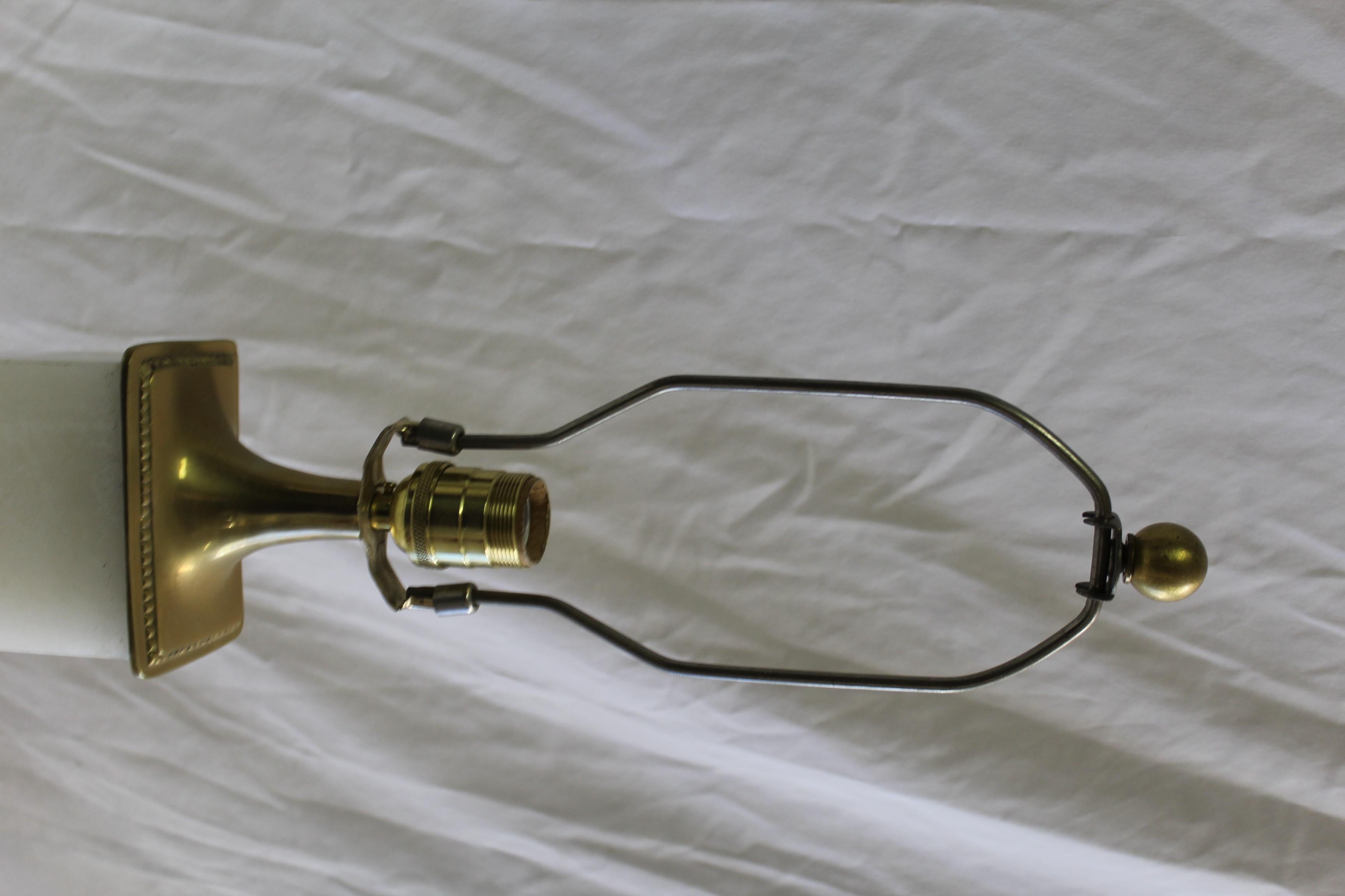 Late 20th Century Mid-Century Modern Alabaster Lamp For Sale