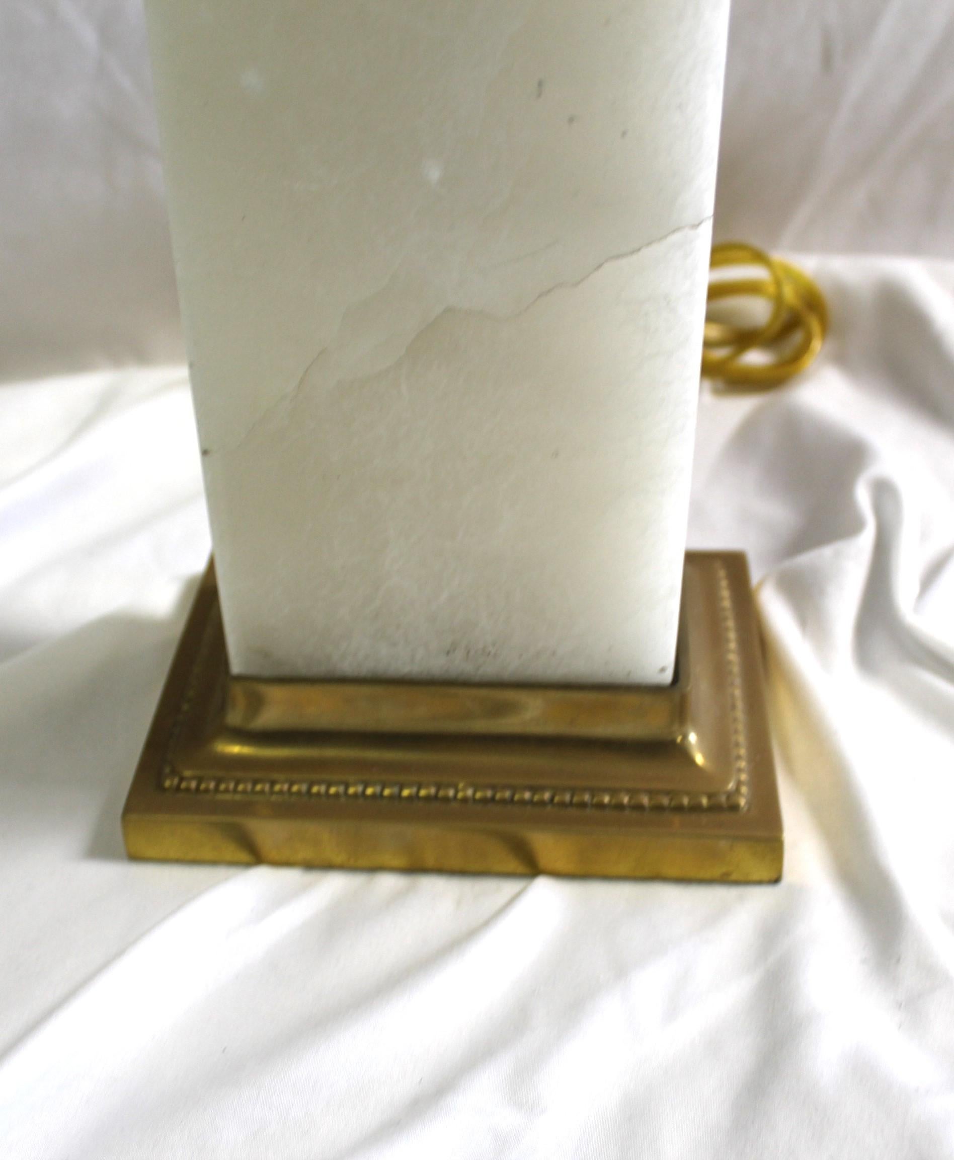 Albâtre Lampe en albâtre mi-siècle moderne en vente