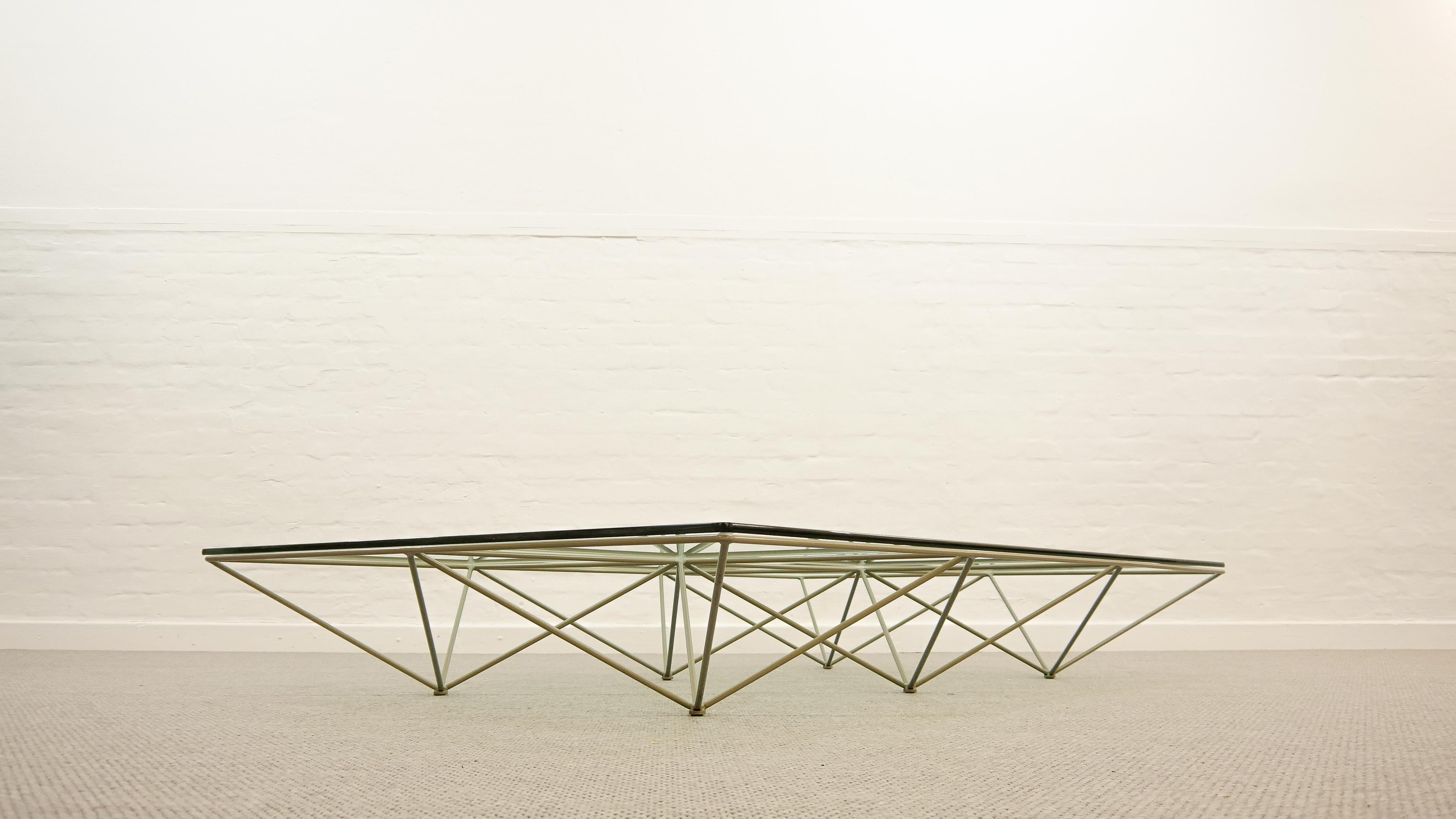 Mid-Century Modern Alanda Large Coffee Table by Paolo Piva for B&B Italia 3