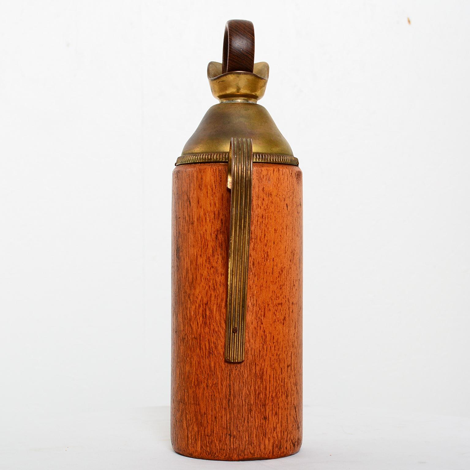 1950s Modern Italy Aldo Tura Sharp Teakwood Brass Carafe Pitcher Thermos In Good Condition In Chula Vista, CA