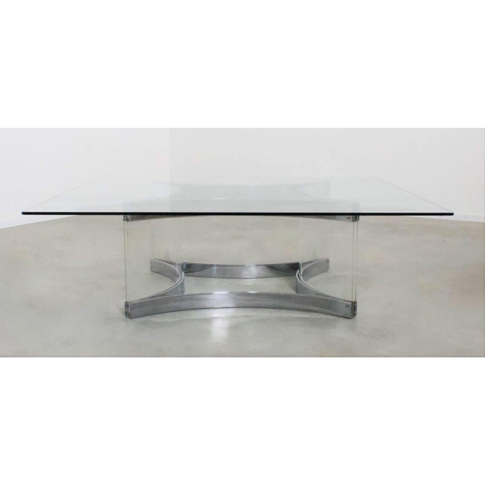 Mid-Century Modern Alessandro Albrizzi Chrome & Lucite Coffee Cocktail Table For Sale 3