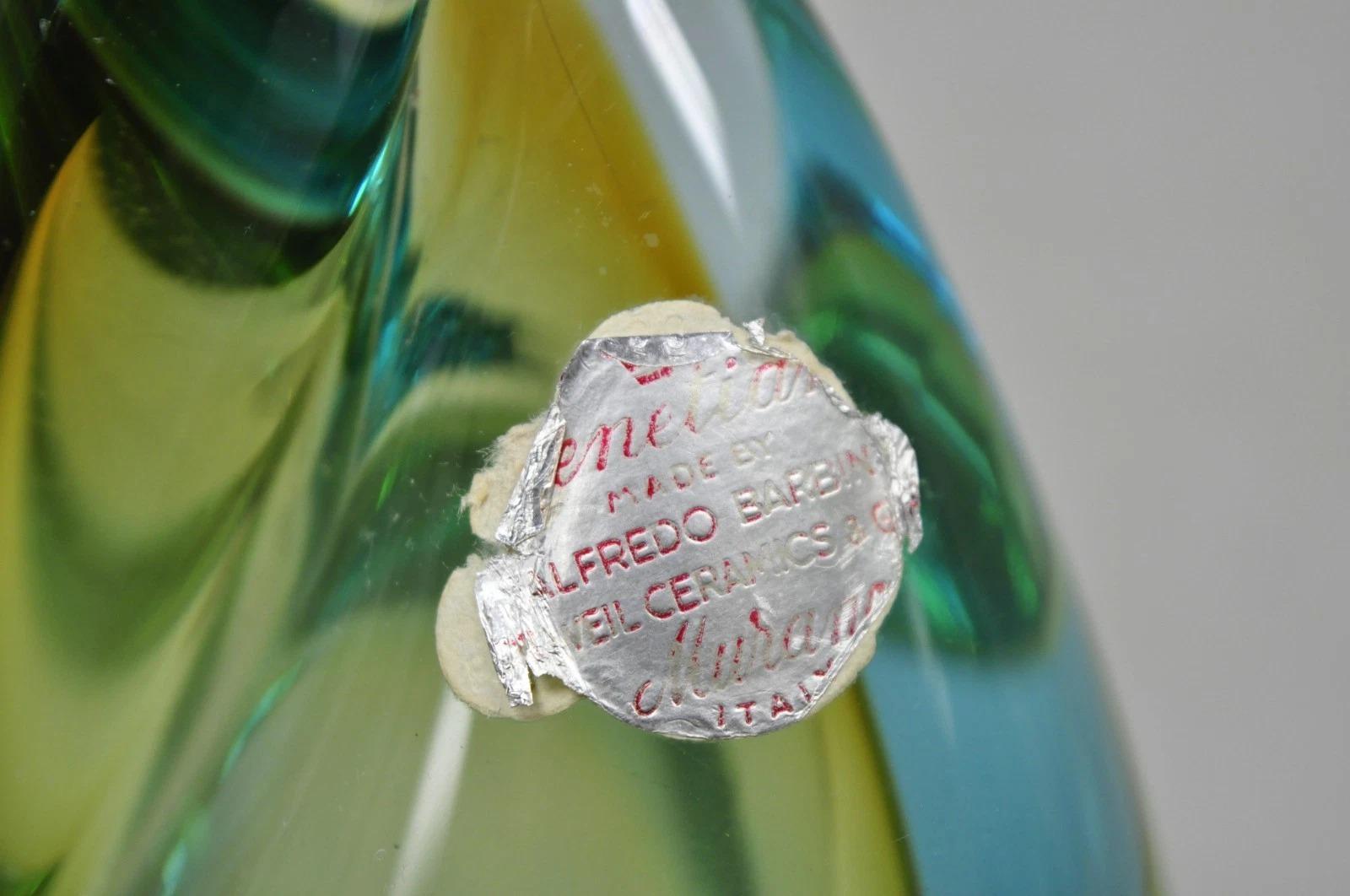 Siècle Moderne Alfredo Barbini Murano Italie Verre d'Art Bleu Serre-livres Flamme en vente 1