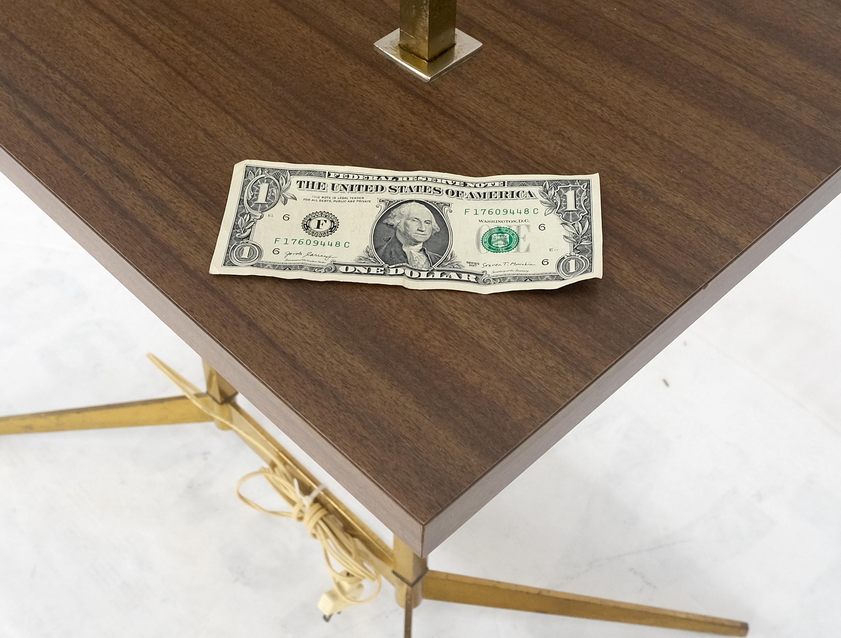 Mid Century Modern Todo Latón Macizo Mesa Rectangular Lámpara de Pie Estilo McCobb en venta 1