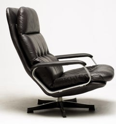 Mid-Century Modern Aluminum & Black Leather Lounge Chair – Mad Men Style Comfort
