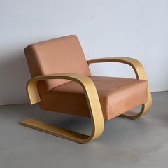 Mid Century Modern Alvar Aalto Artek 400 Tank Armchairs, Salmon Leather, Vintage