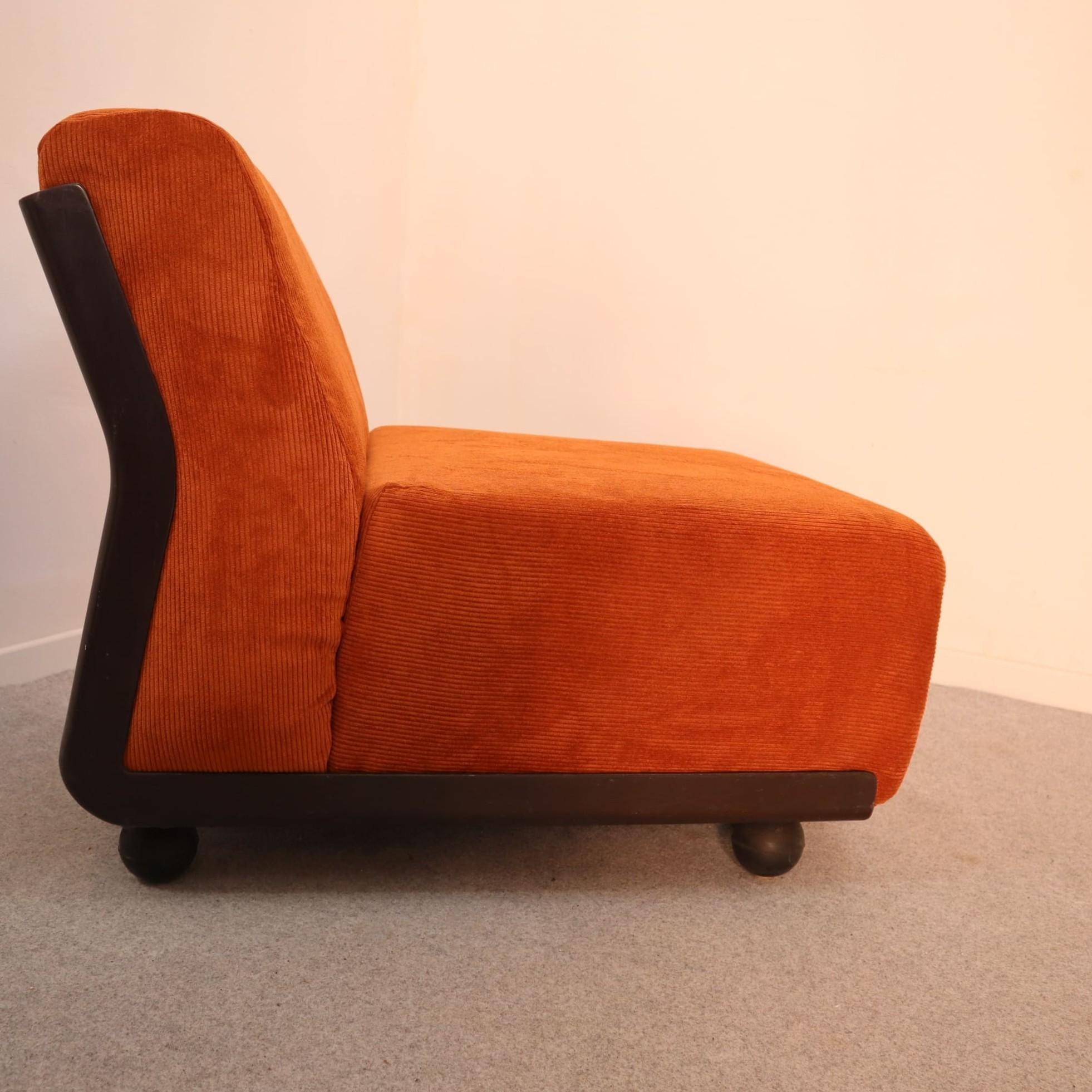 Fabric Mid-Century Modern Amanta 24 armchair modular sofa Mario Bellini B&B Italia 1970 For Sale