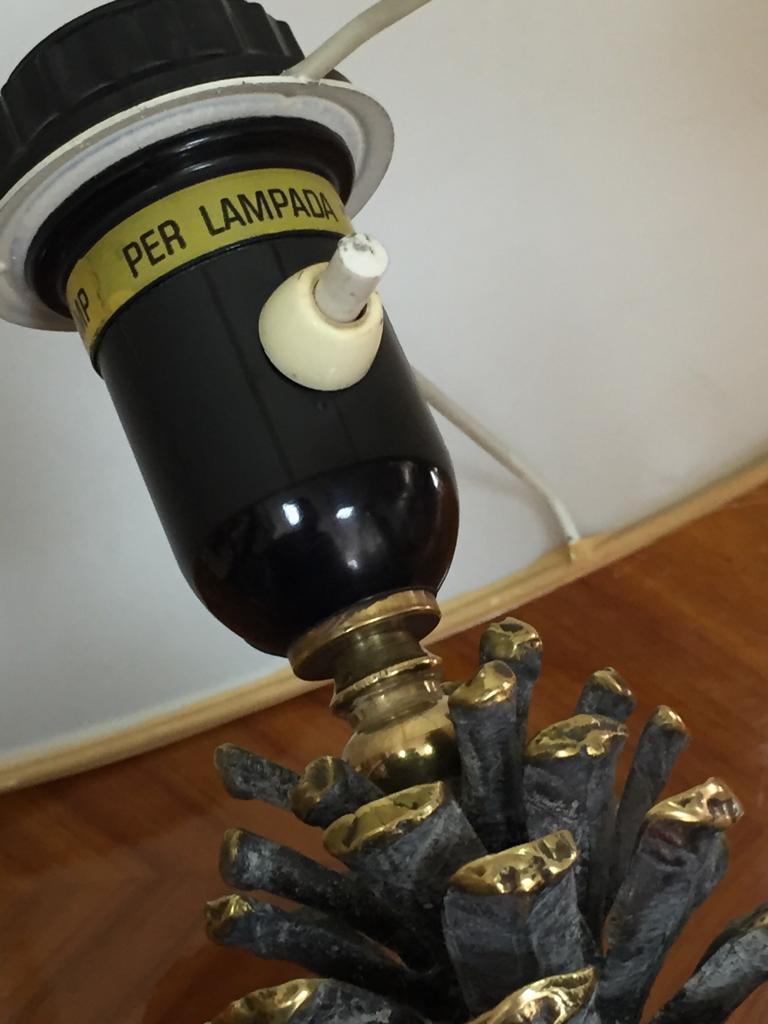 Mid-Century Modern, Amazing Brass Ananas Table Lamp, Italy, 1960 1