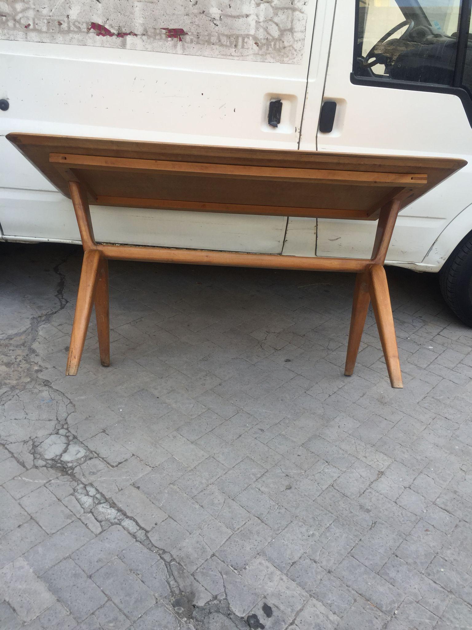 The Moderns, étonnante table de salle à manger, dans le style de Melchiorre Vega, années 1950 en vente 6