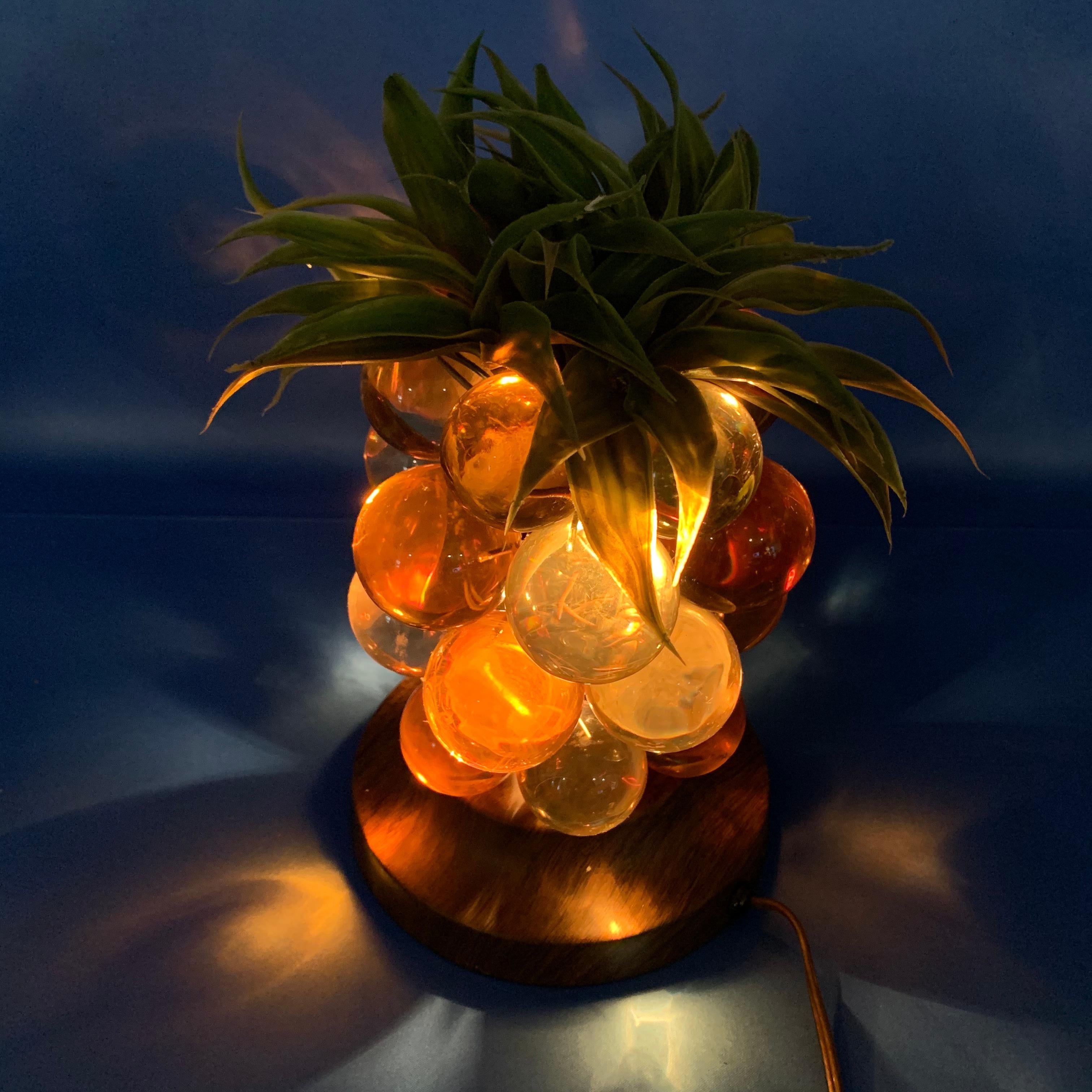 Mid-Century Modern Amber Lucite Grapes Palm Tree Table Lamp 3