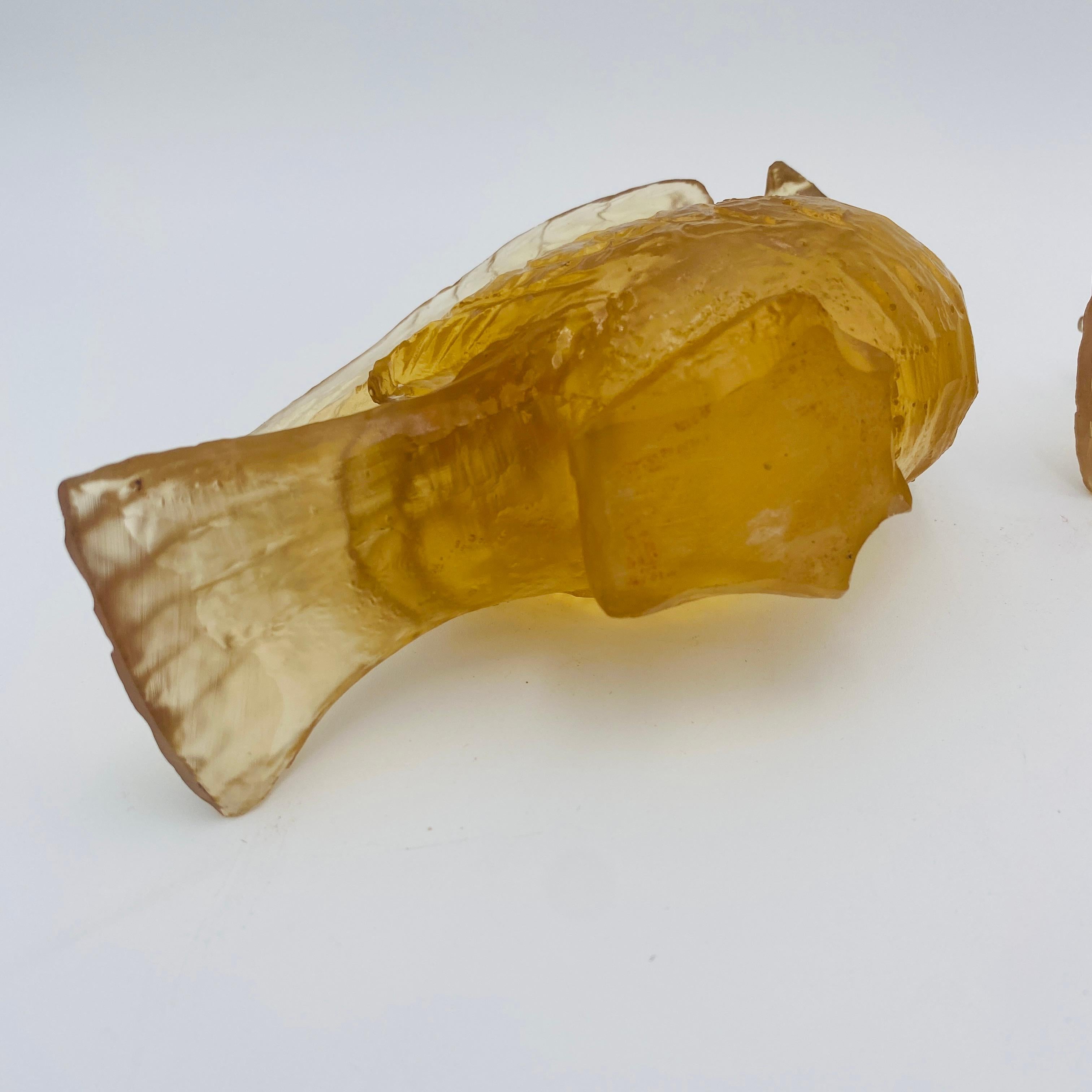 Mid-Century Modern Amber Resin Bird Sculpture by Dorothy Thorpe 1970s For Sale 8